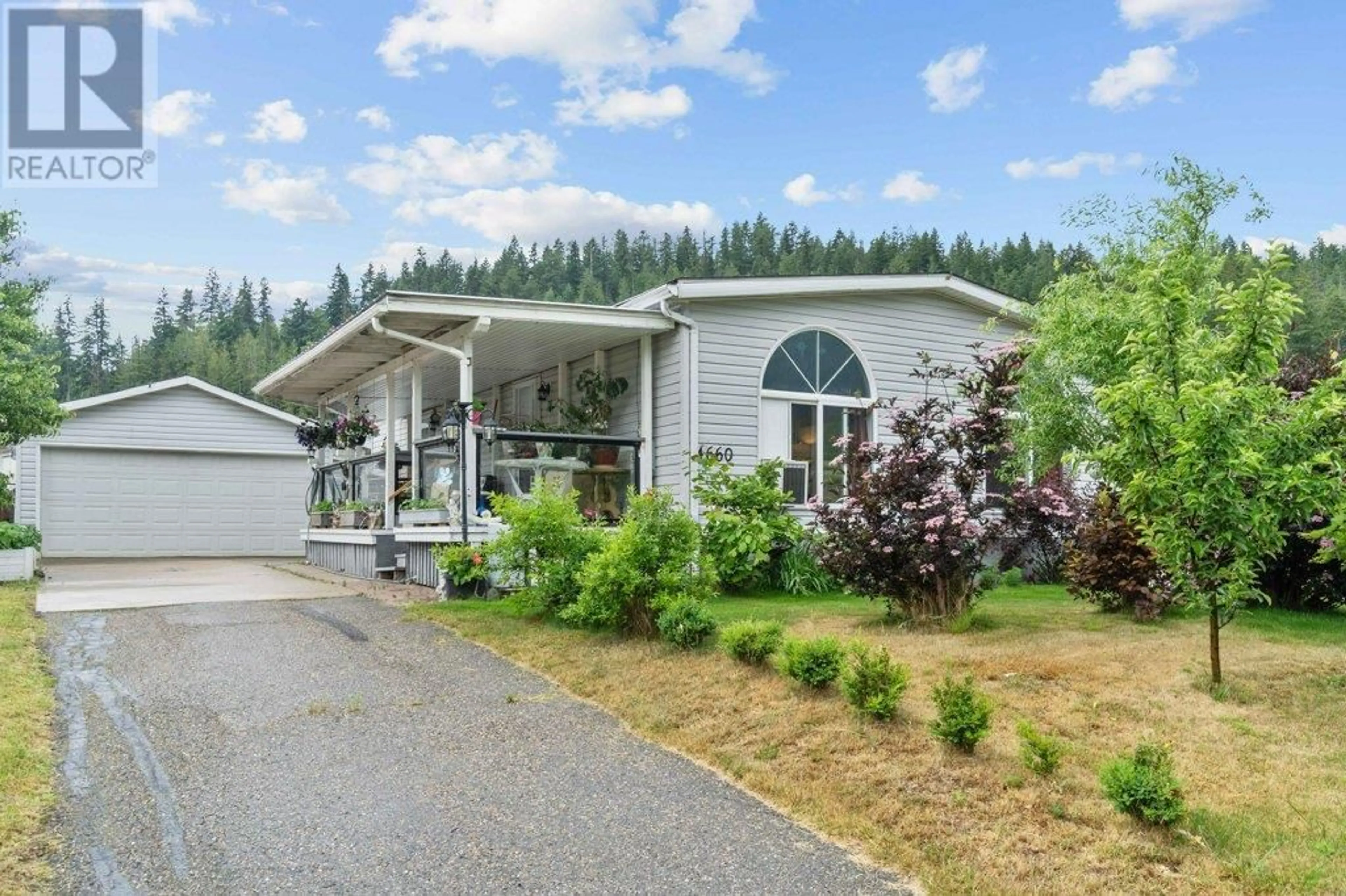 Home with vinyl exterior material, unknown for 4660 73 AVENUE NORTHEAST, Salmon Arm British Columbia V0E1K0