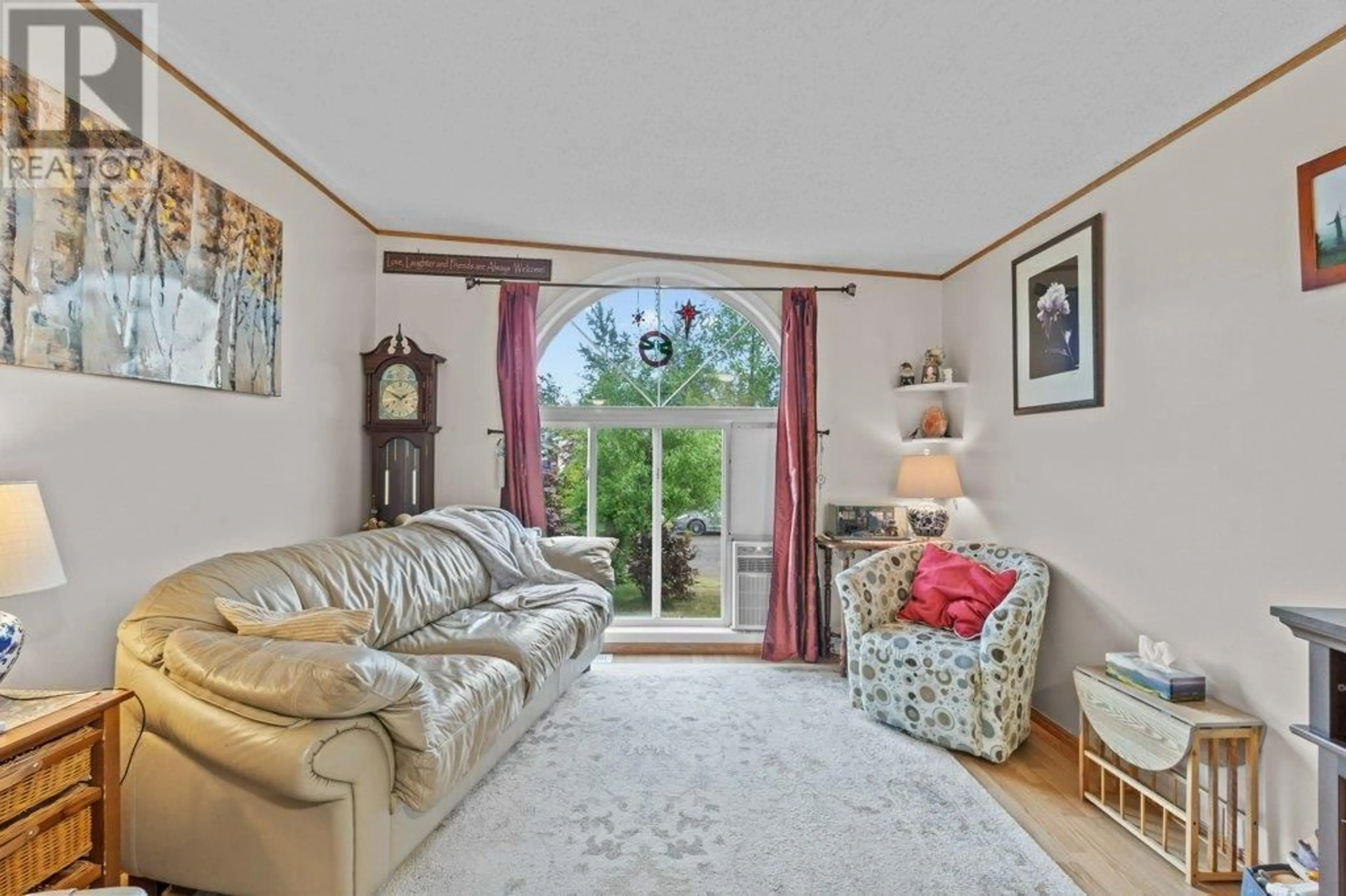 Living room with furniture, unknown for 4660 73 AVENUE NORTHEAST, Salmon Arm British Columbia V0E1K0