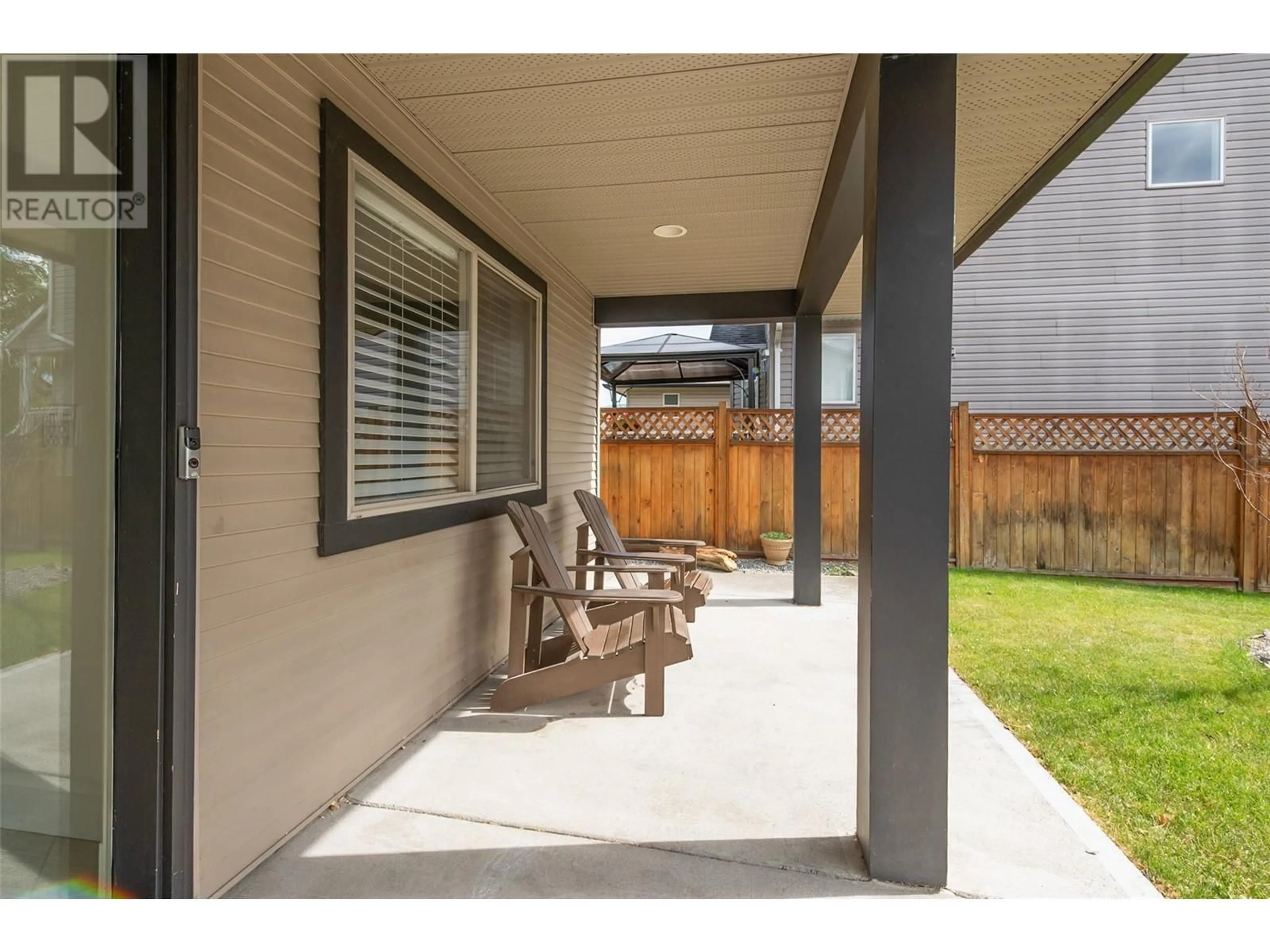 Patio, street for 847 GALBRAITH PLACE, Kelowna British Columbia V1X8A1