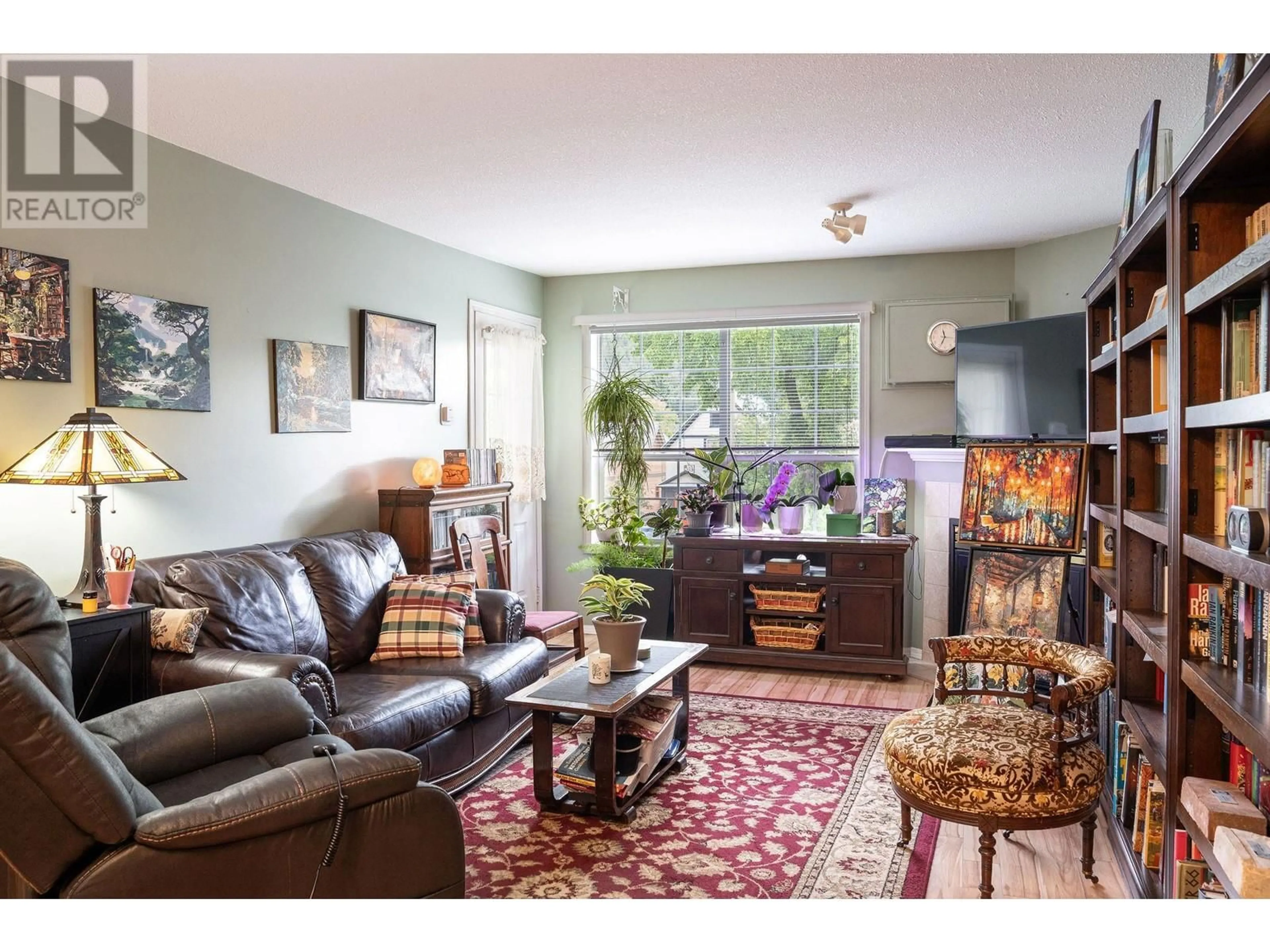Living room with furniture, unknown for 205 - 311 SIXTH STREET EAST, Revelstoke British Columbia V0E2S0