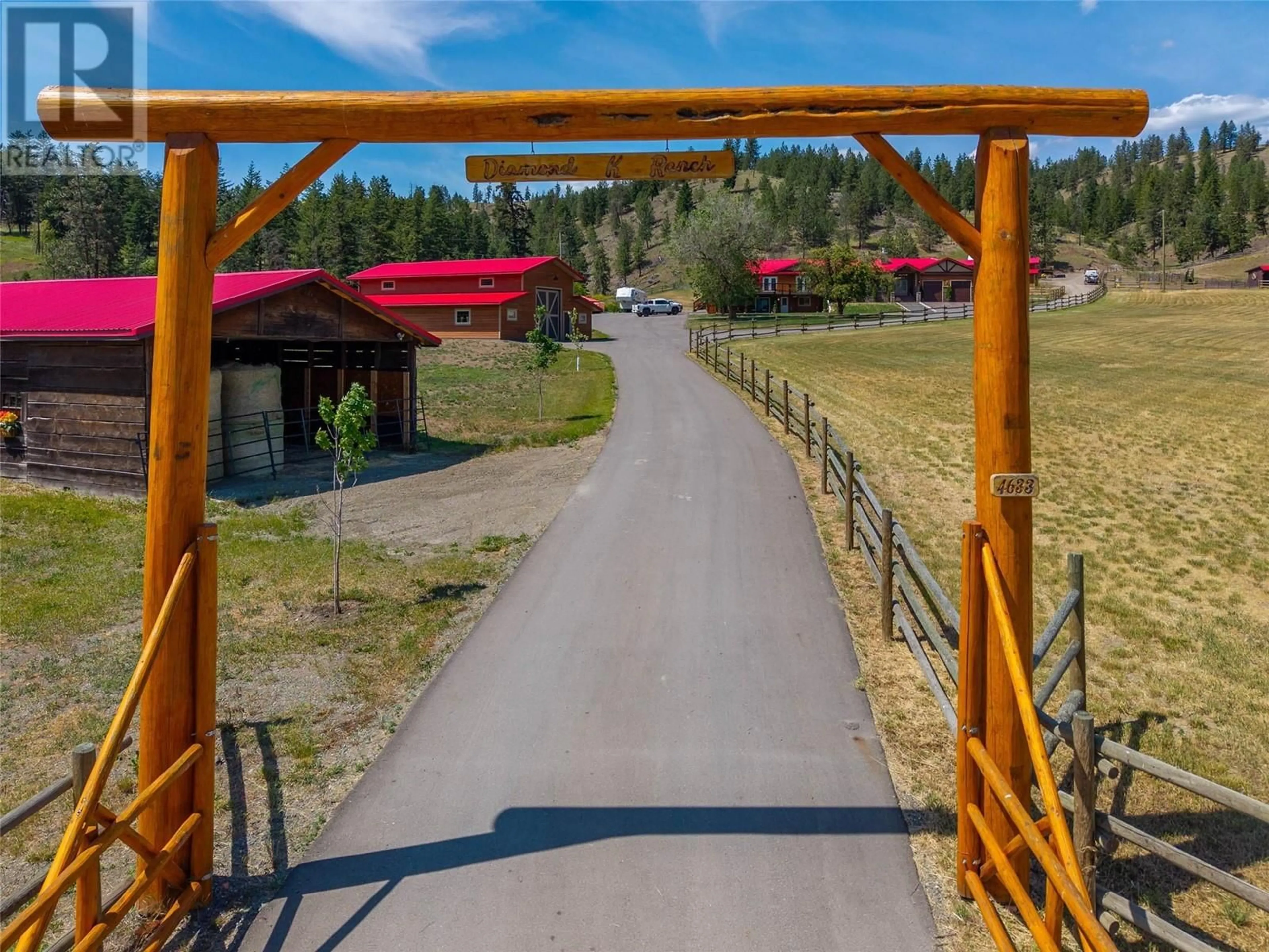 Patio, mountain view for 4633 KAMLOOPS - SHUSWAP ROAD, Pritchard British Columbia V0E2P0