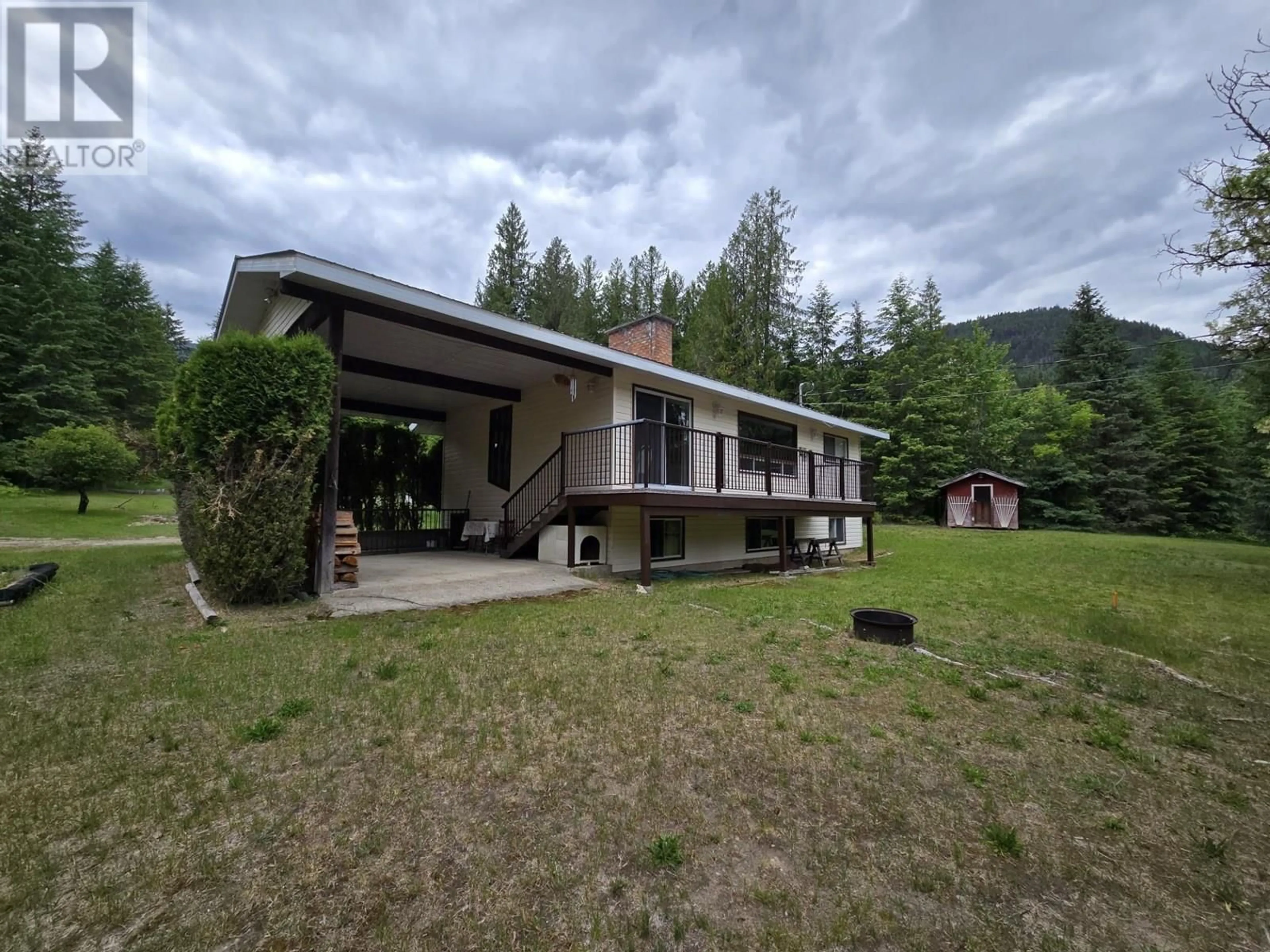 A pic from outside/outdoor area/front of a property/back of a property/a pic from drone, mountain view for 5641 SLOCAN RIVER ROAD, Winlaw British Columbia V0G2J0