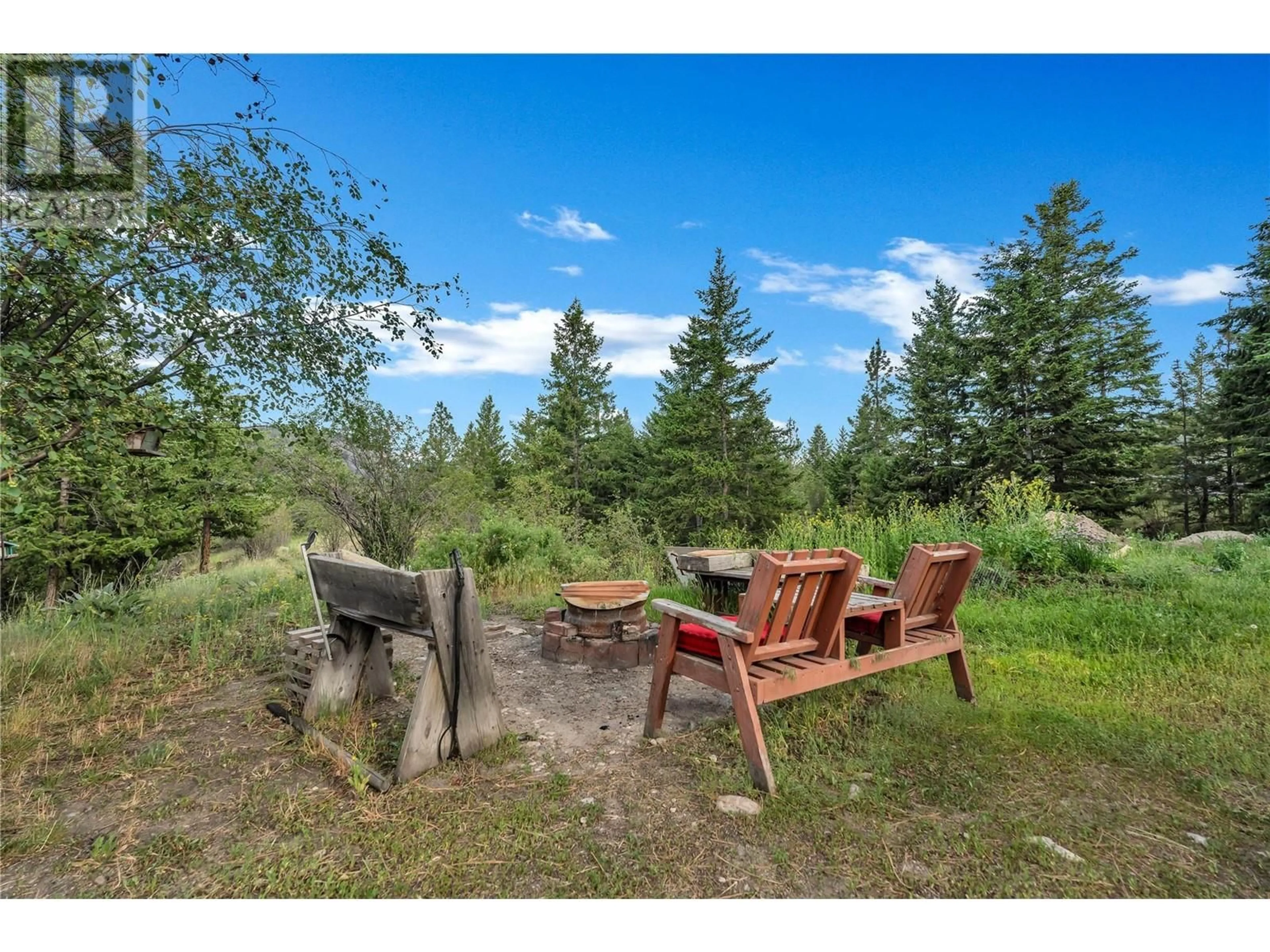 Patio, forest/trees view for 100 MOUNTAIN VIEW DRIVE, Summerland British Columbia V0H1Z8