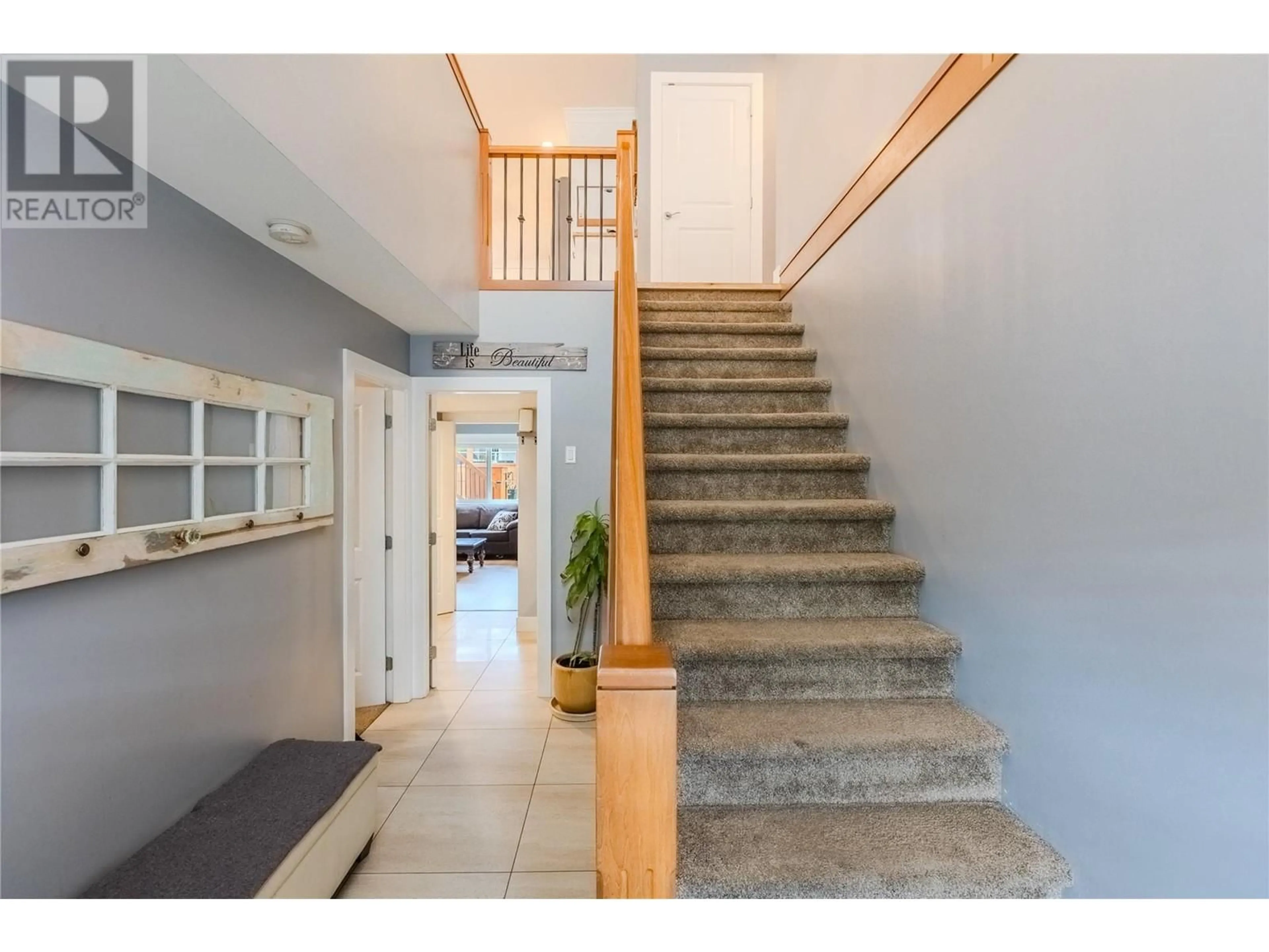 Unknown for 2772 BEACHMOUNT CRESCENT, Kamloops British Columbia V2B0E6
