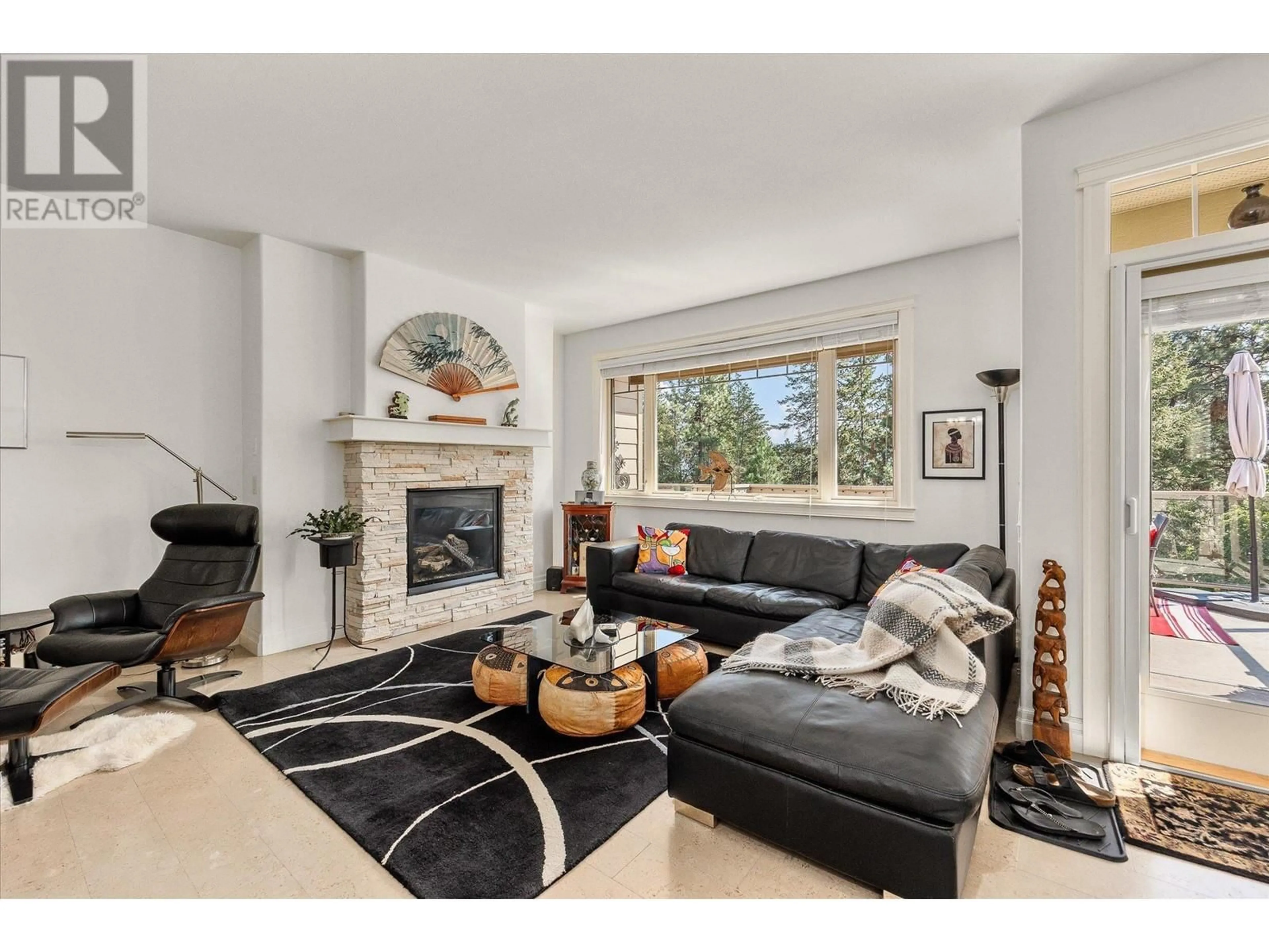 Living room with furniture, unknown for 14 - 2283 SHANNON HEIGHTS COURT, West Kelowna British Columbia V4T3B9