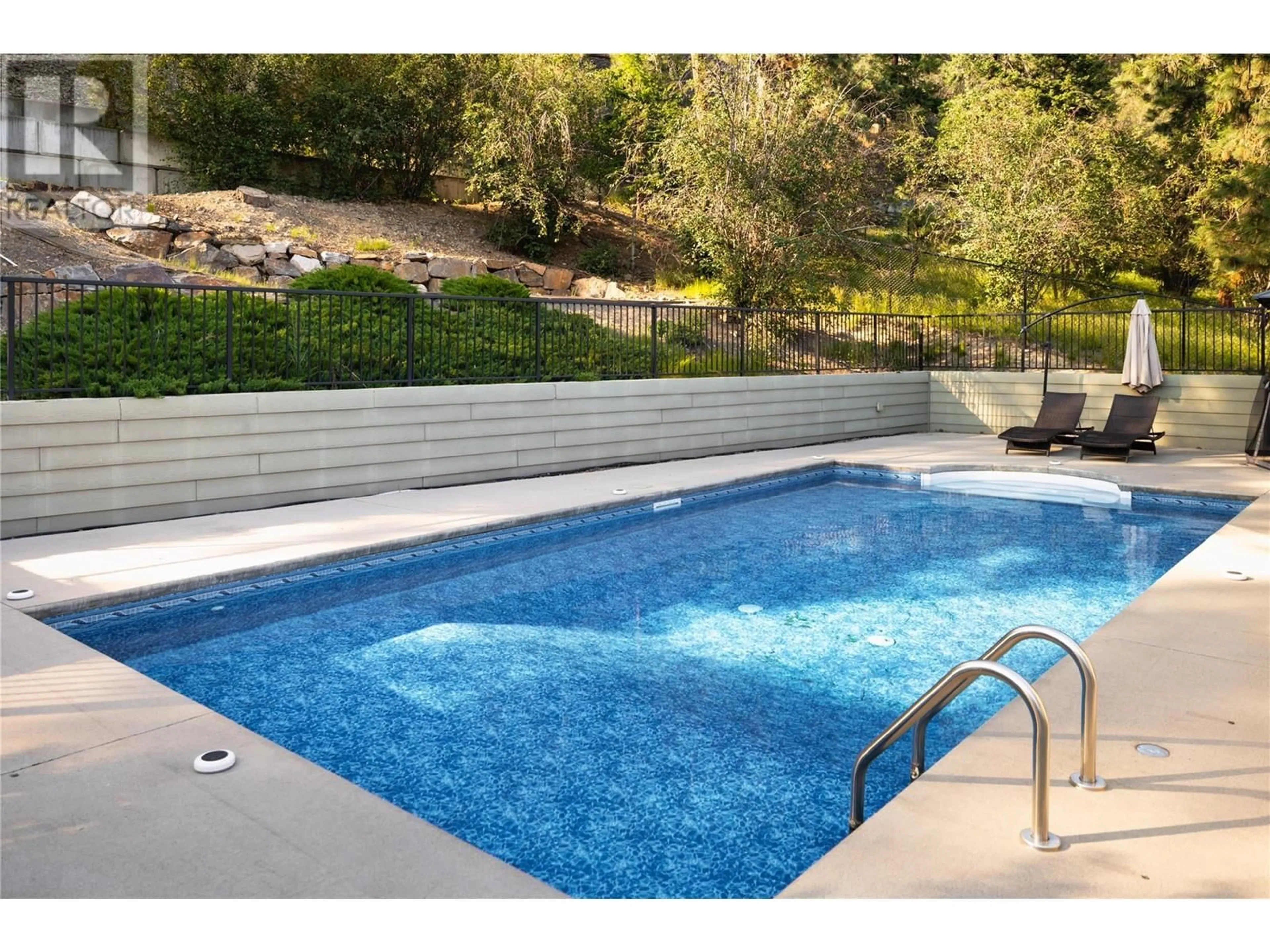 Pool for 2218 OMINECA PLACE, Kelowna British Columbia V1V1H7