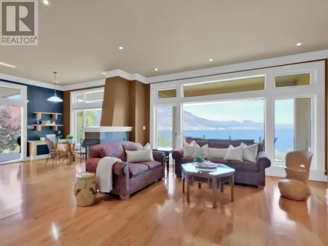 156 VANCOUVER PLACE, Penticton 5