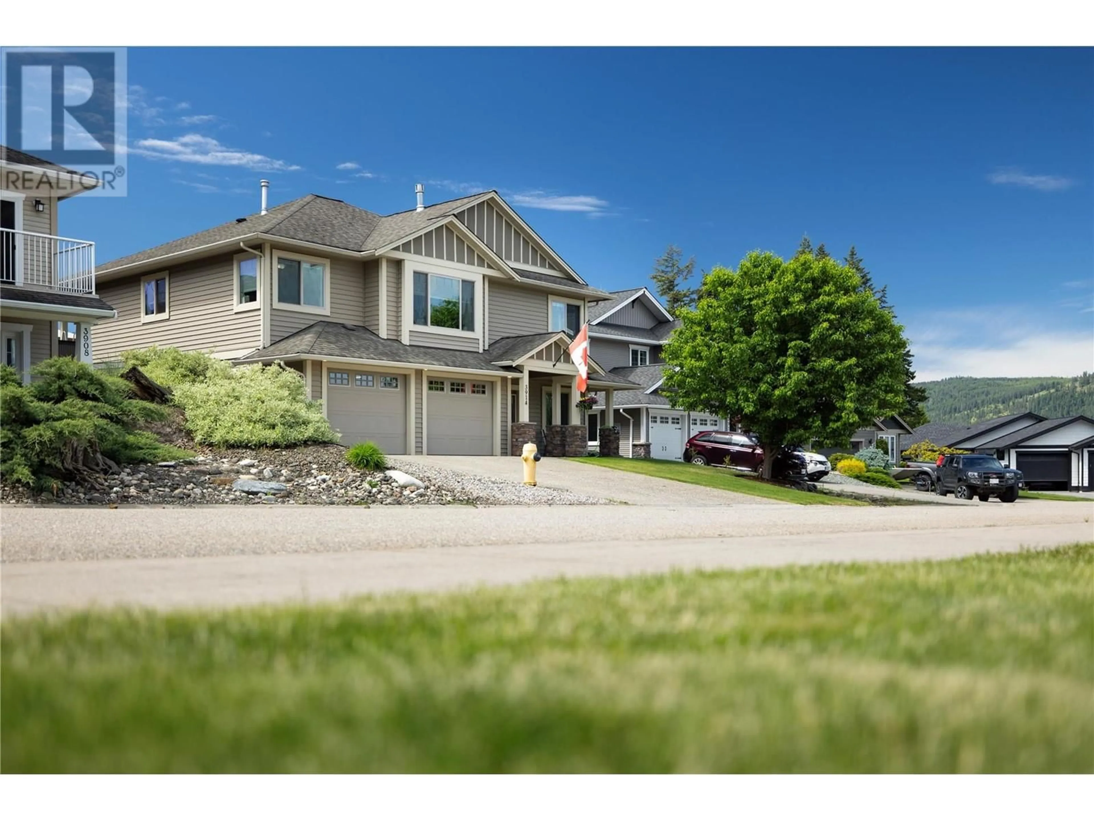 Home with vinyl exterior material, unknown for 3914 HORNBY TERRACE, Armstrong British Columbia V0E1B2