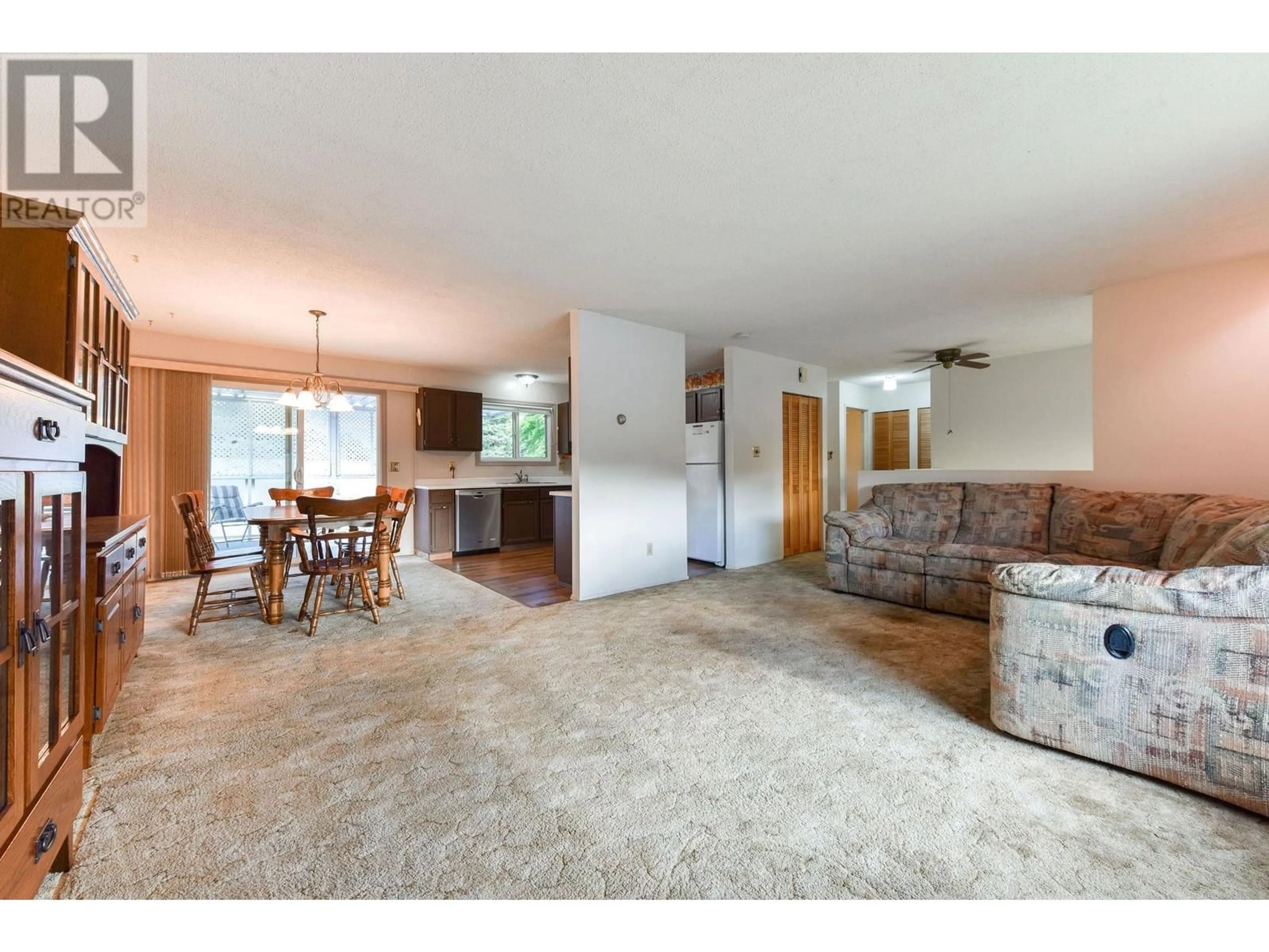 Unknown for 176 CHAMBERS PLACE, Penticton British Columbia V2A6T7