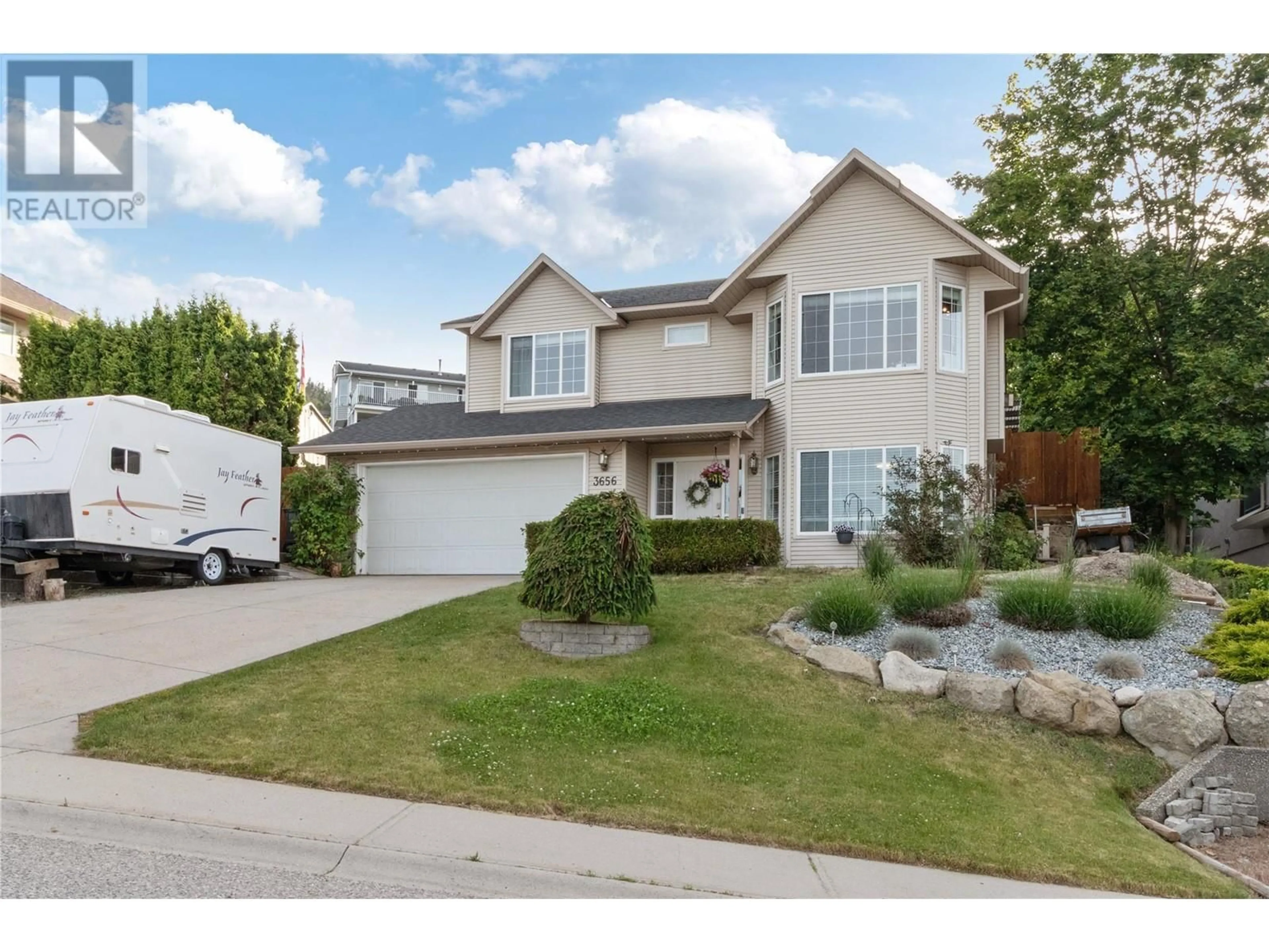 Home with vinyl exterior material, street for 3656 WALNUT GLEN DRIVE, West Kelowna British Columbia V4T2R7