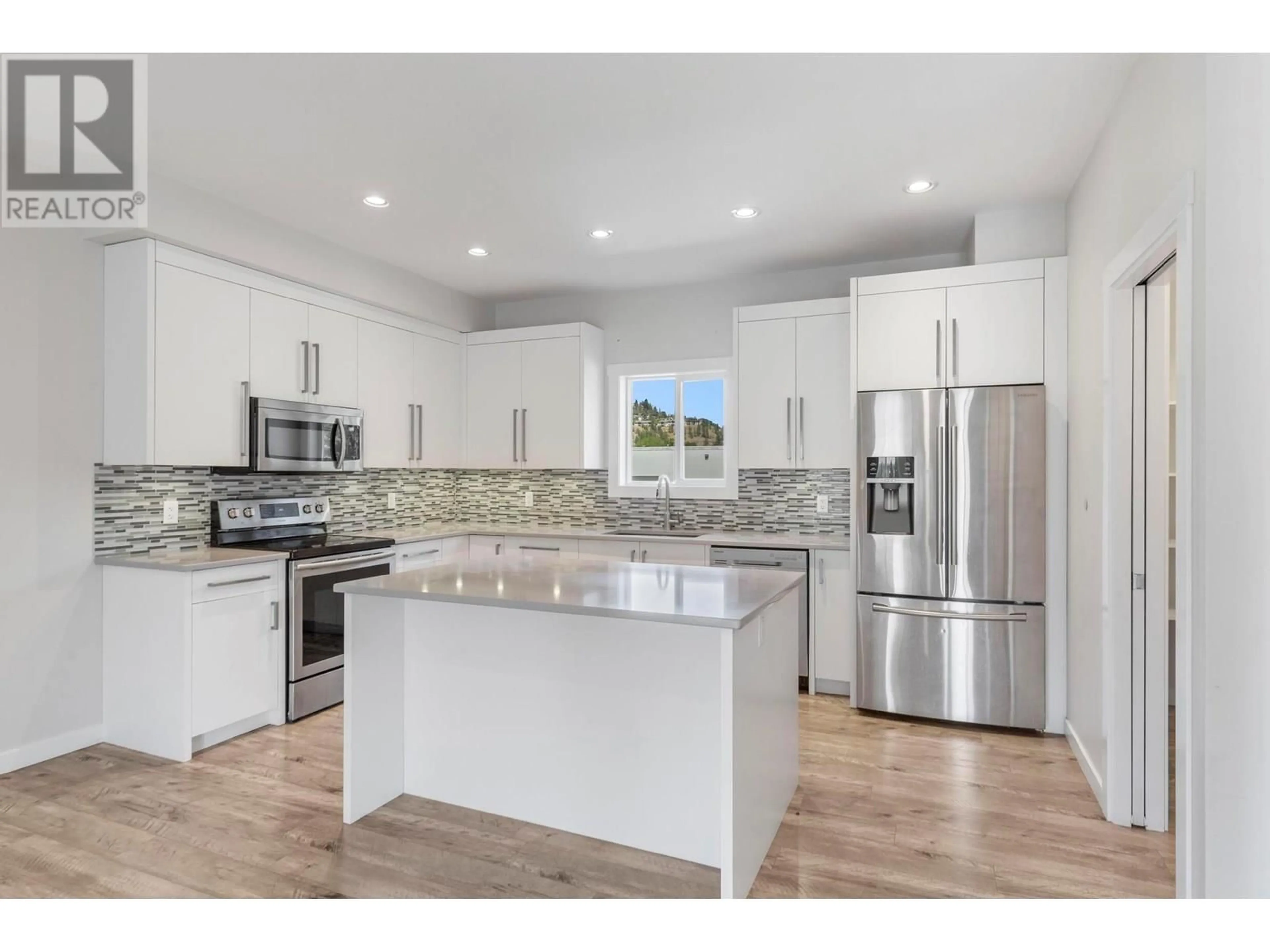 Open concept kitchen, unknown for 2 - 140 MILLS ROAD, Kelowna British Columbia V1V1V1