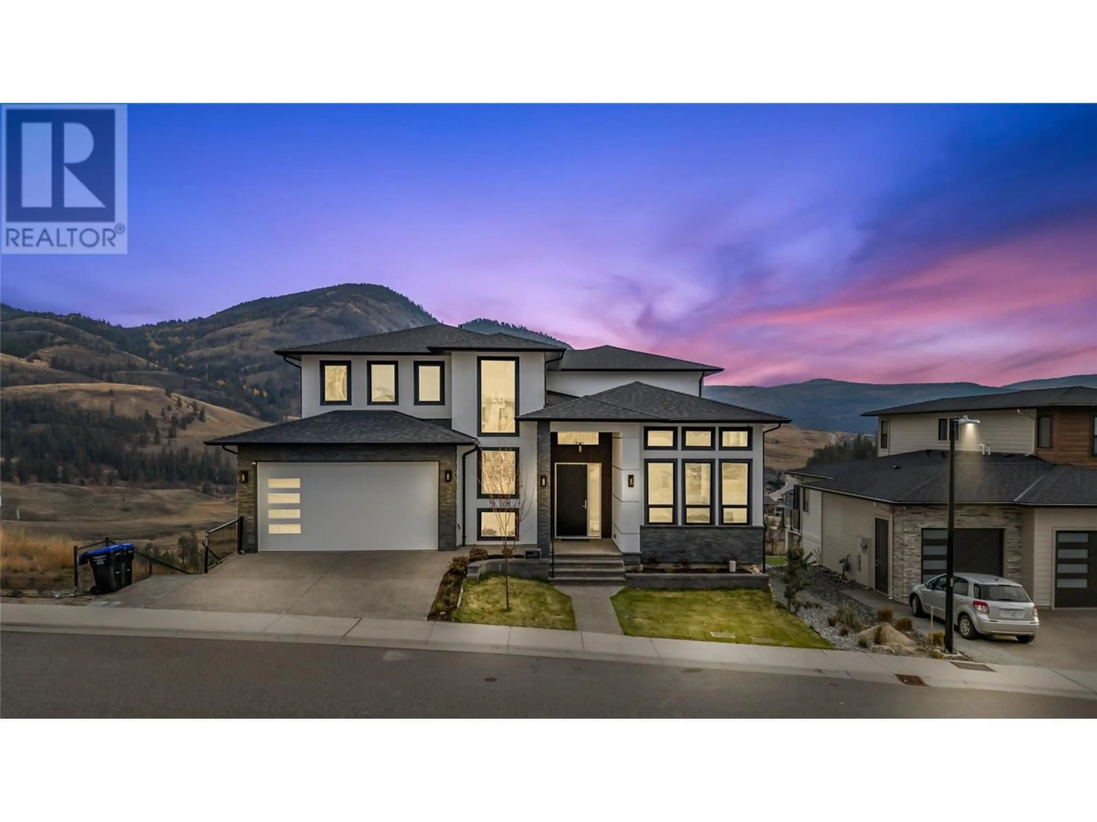 Home with vinyl exterior material, mountain view for 647 CARNOUSTIE DRIVE, Kelowna British Columbia V1P1V2