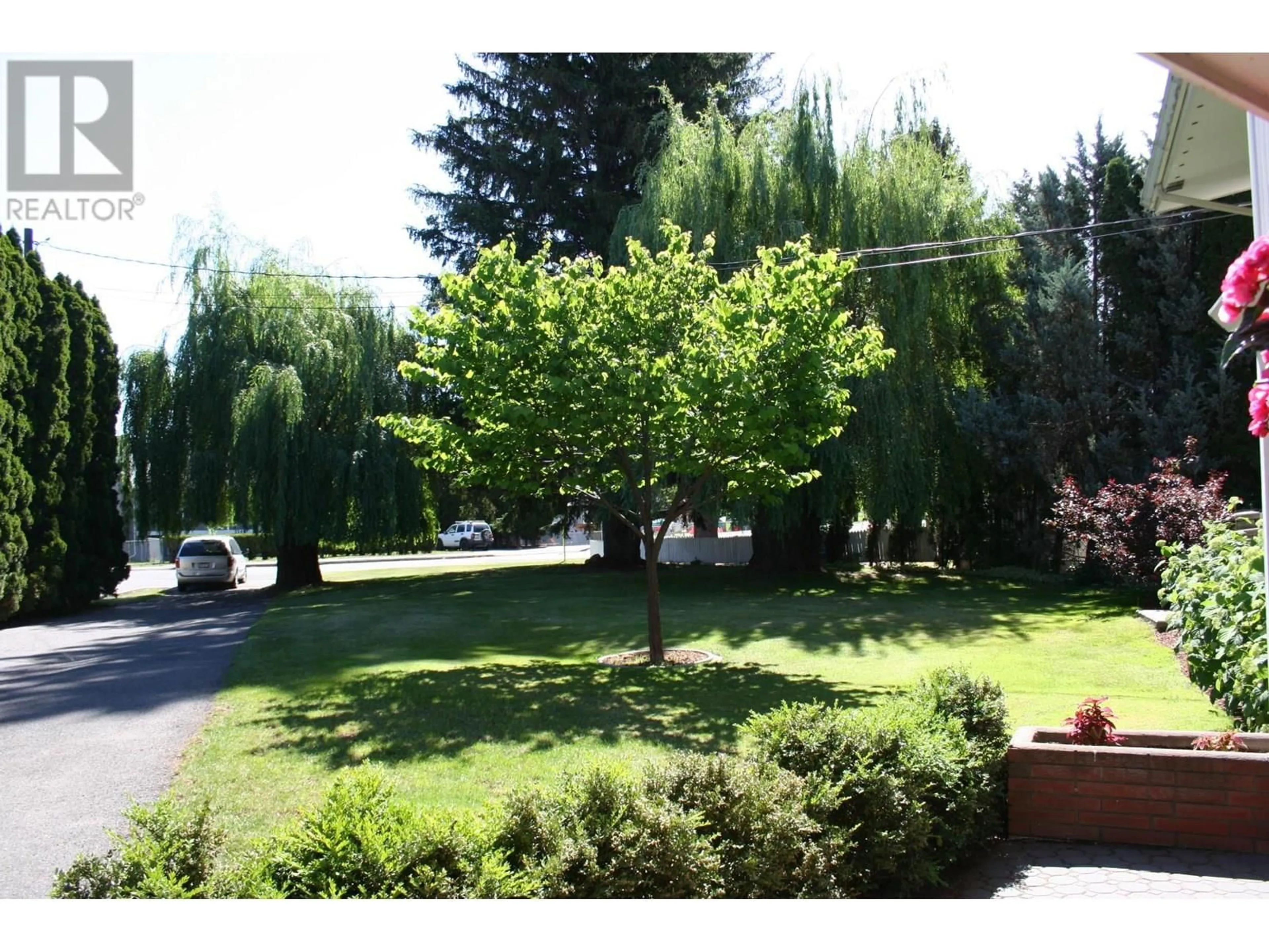 A pic from outside/outdoor area/front of a property/back of a property/a pic from drone, forest/trees view for 2269 PARK DRIVE, Kamloops British Columbia V2C4P7
