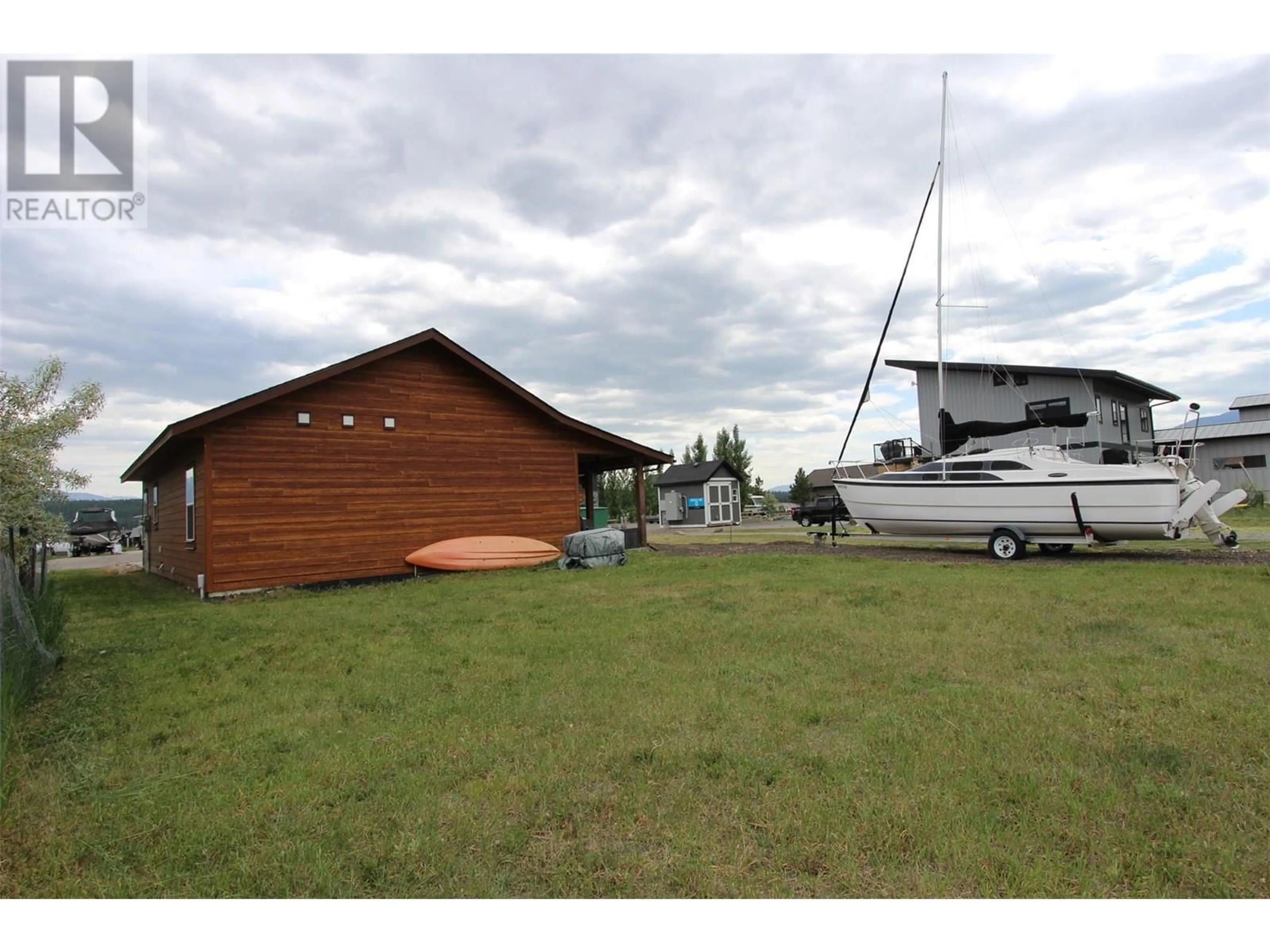 Shed for 1695 KOOCANUSA LAKE DRIVE, Newgate British Columbia V0B1T5