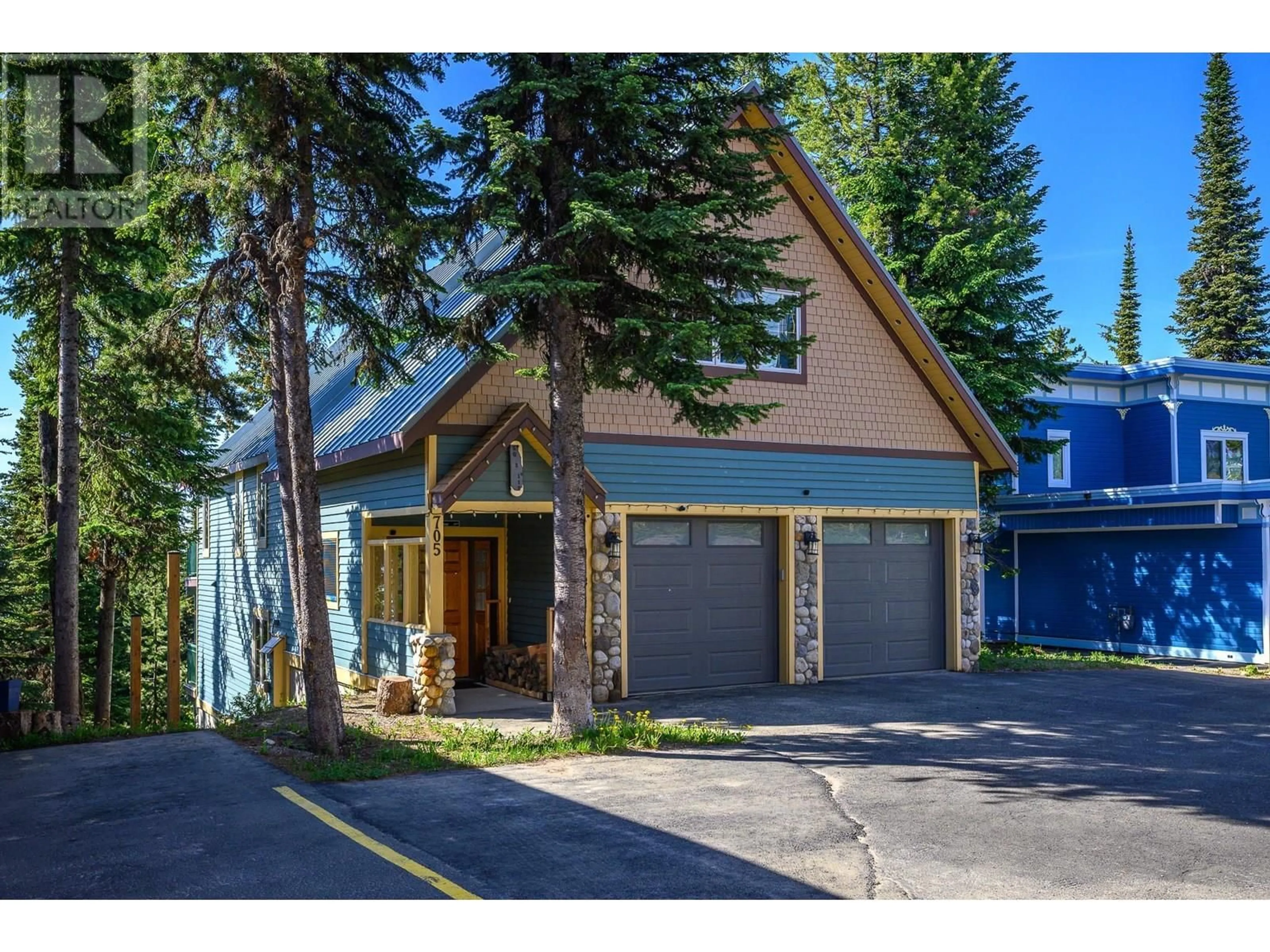 Unknown for 705 MONASHEE ROAD, Silver Star British Columbia V1B3M1