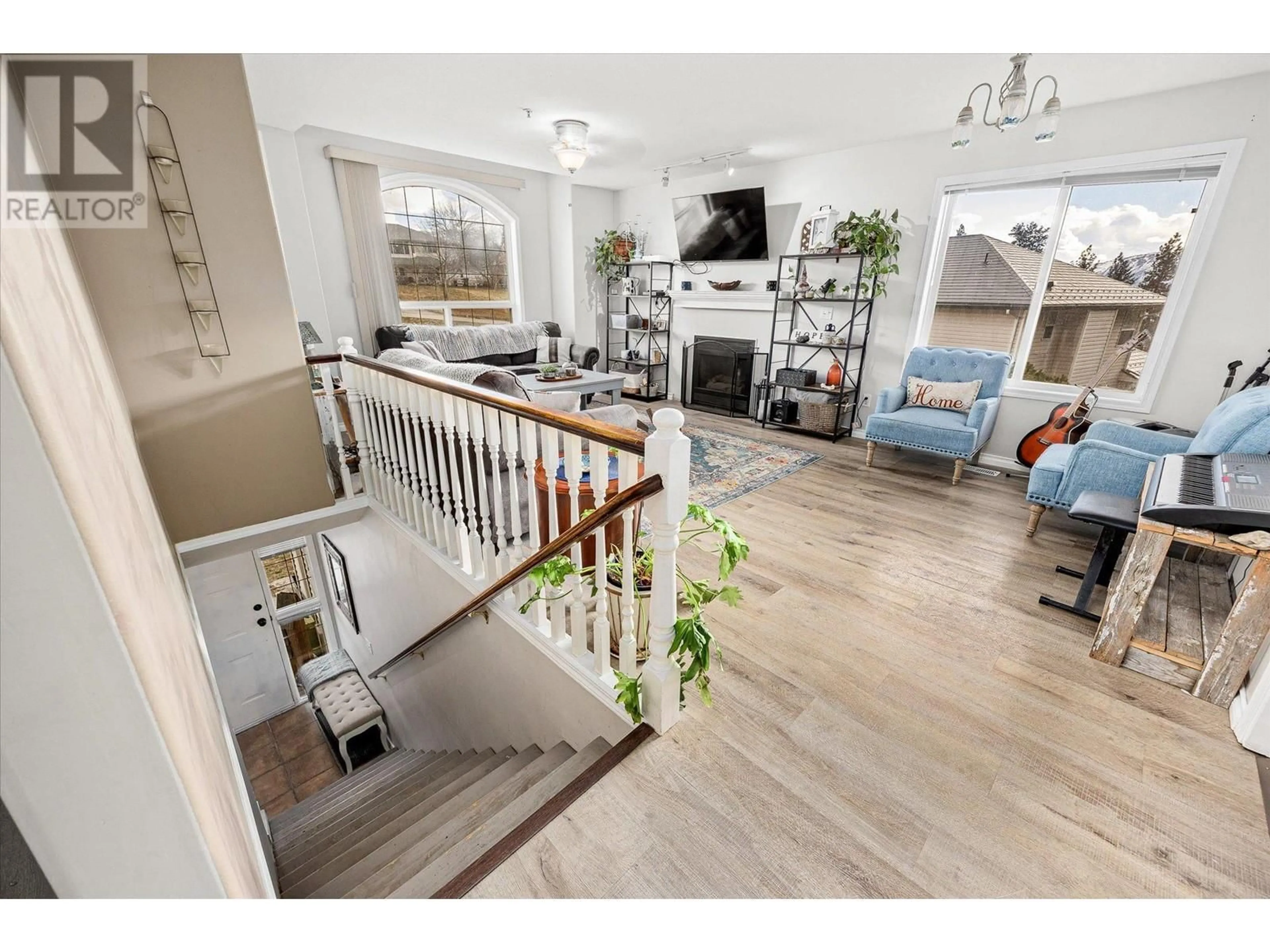 Unknown for 5817 VICTORIA STREET, Peachland British Columbia V0H1X4