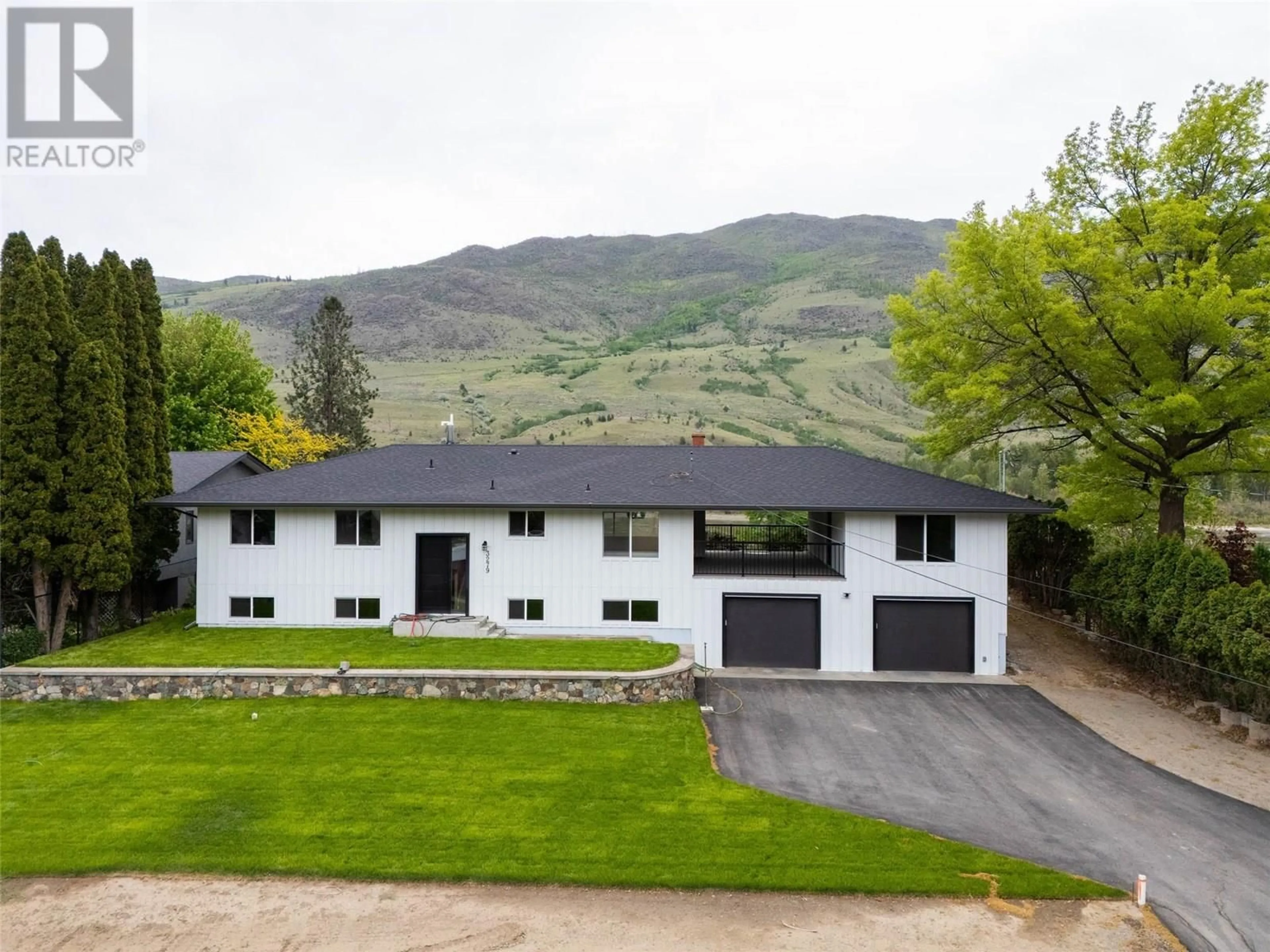 A pic from outside/outdoor area/front of a property/back of a property/a pic from drone, mountain view for 3279 SCHUBERT ROAD, Kamloops British Columbia V2B6Y4