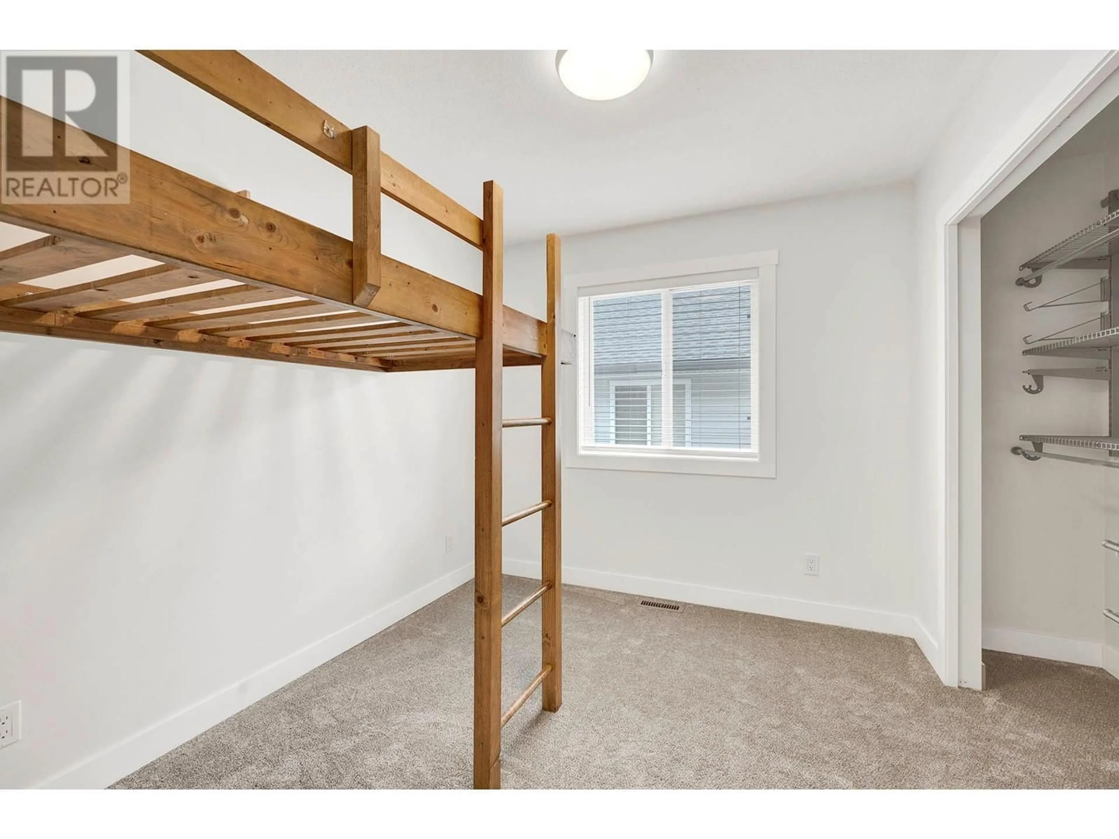 A pic of a room for 891 REGENT CRESCENT, Kamloops British Columbia V1S1X1