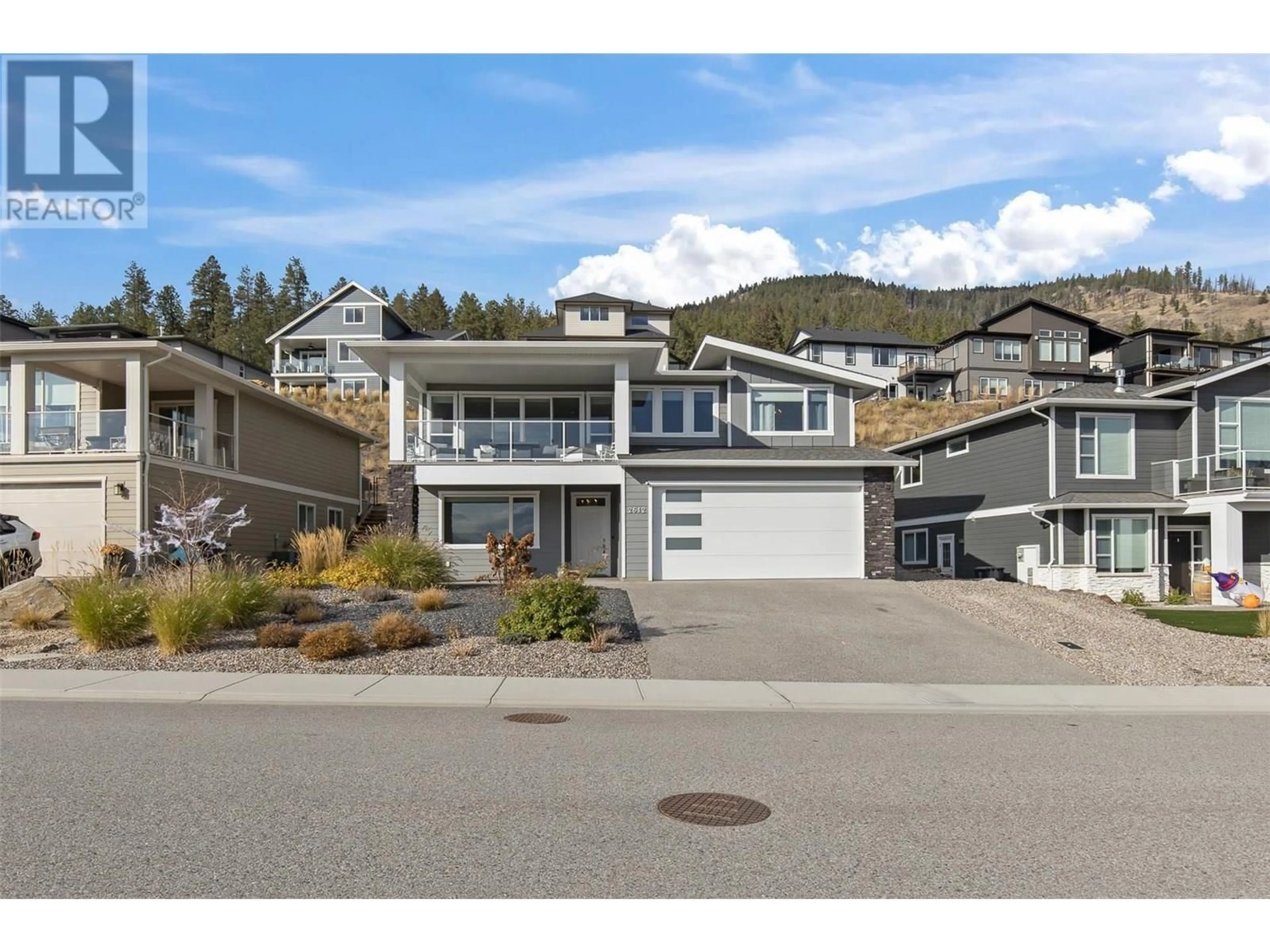 Home with vinyl exterior material, street for 2612 PARAMOUNT DRIVE, West Kelowna British Columbia V4T3N3