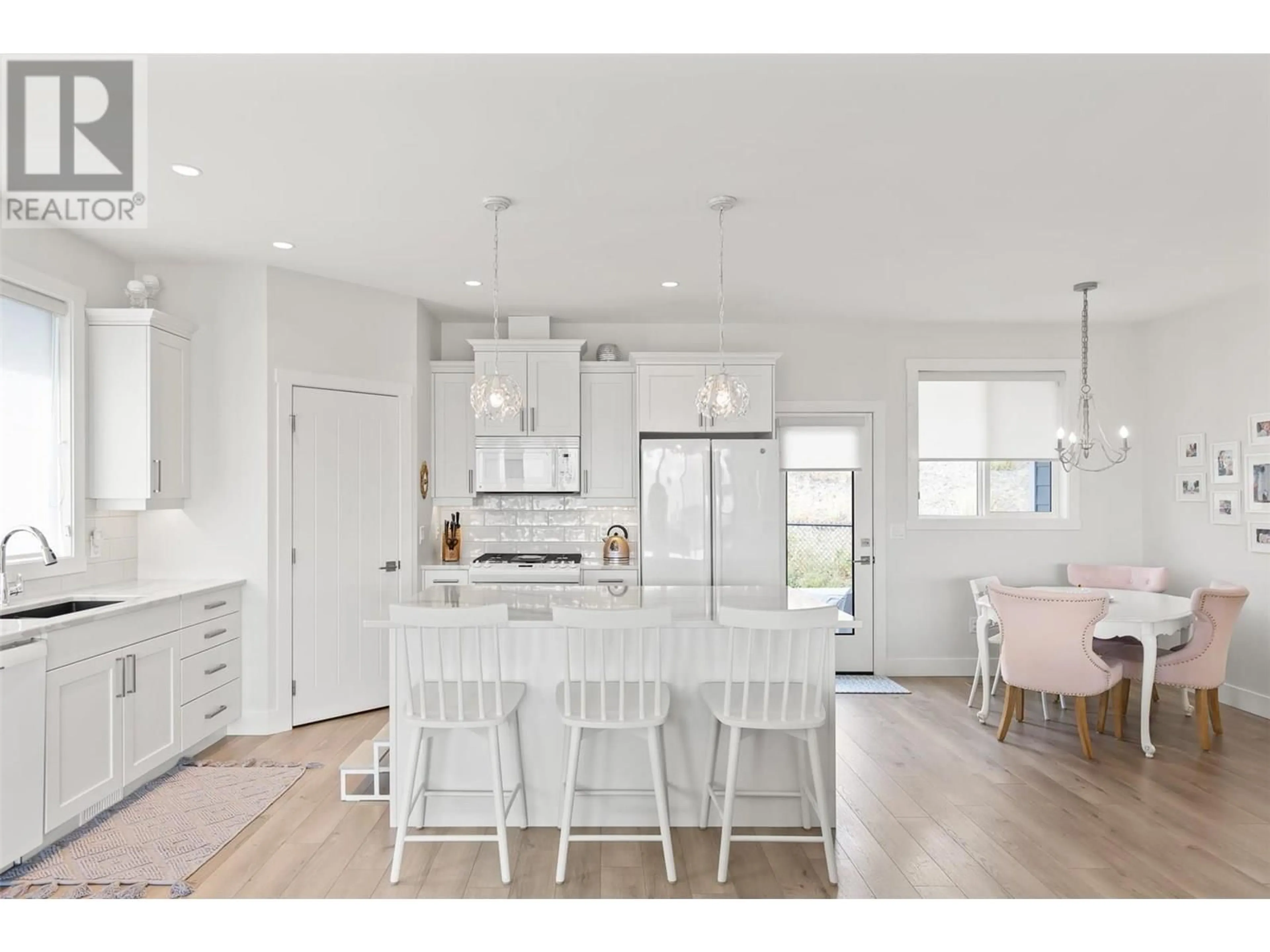 Open concept kitchen, unknown for 2612 PARAMOUNT DRIVE, West Kelowna British Columbia V4T3N3