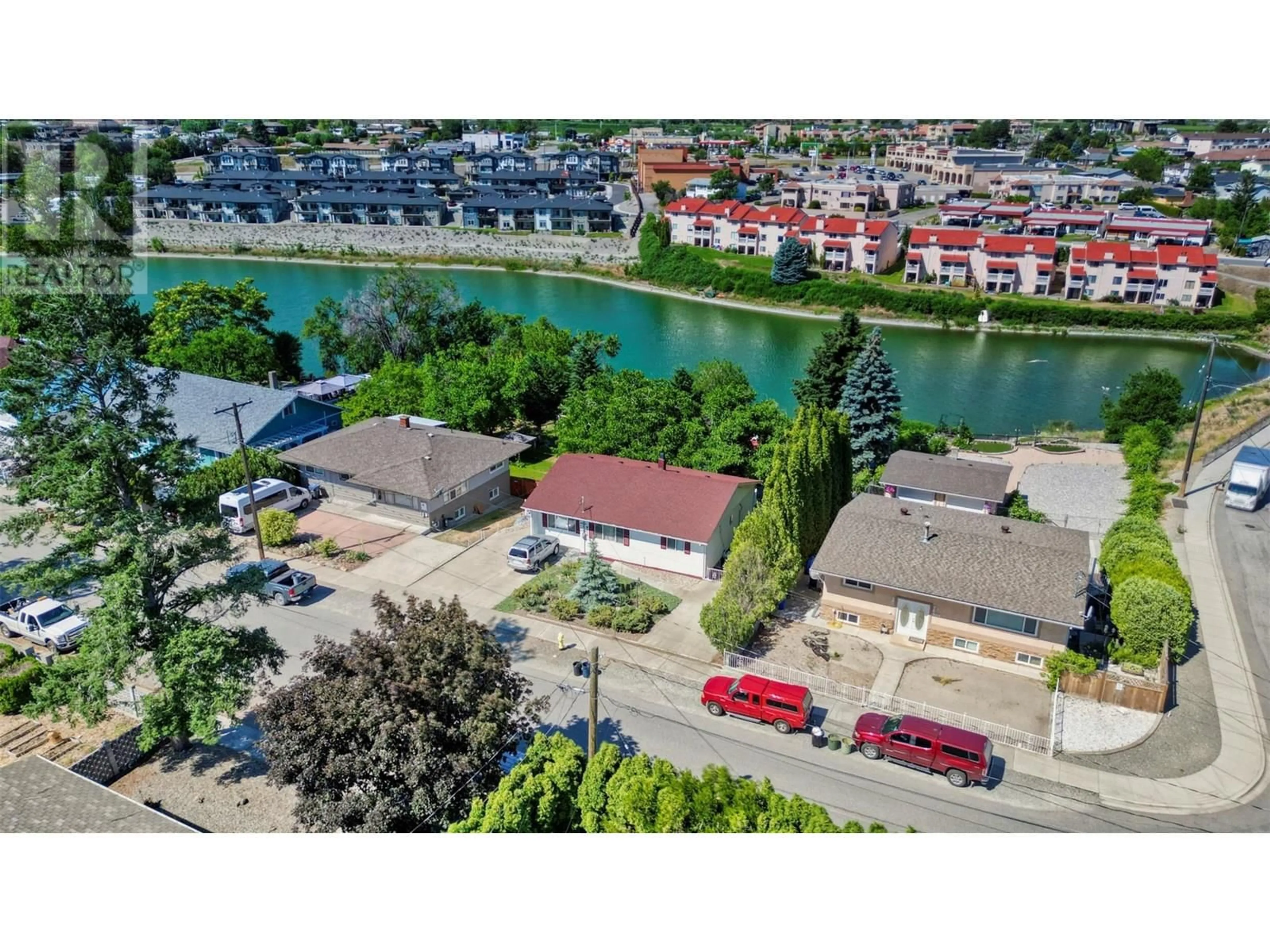 A pic from outside/outdoor area/front of a property/back of a property/a pic from drone, water/lake/river/ocean view for 8014 89TH STREET, Osoyoos British Columbia V0H1V1