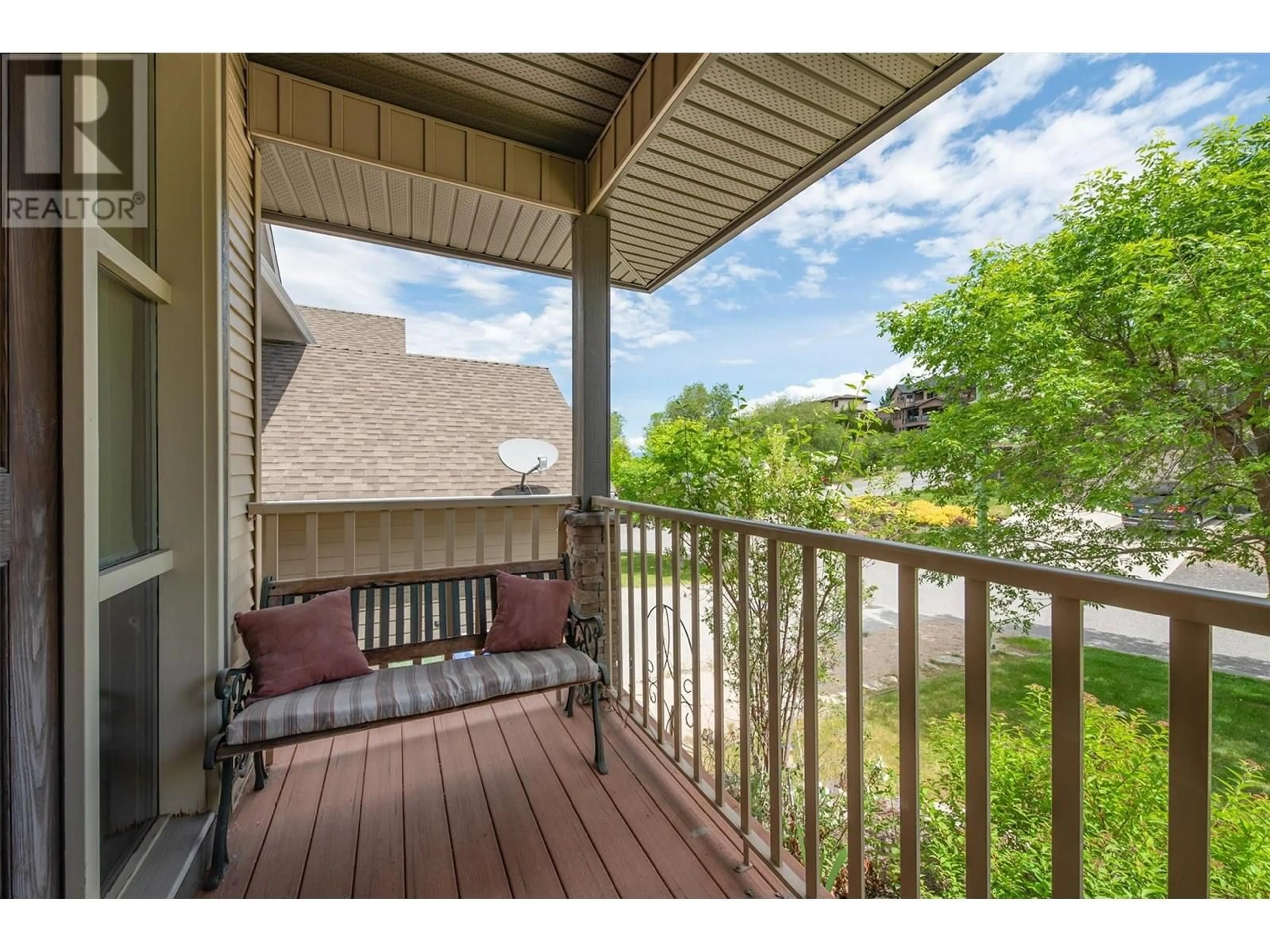 Patio, water/lake/river/ocean view for 5008 BUNTING COURT, Kelowna British Columbia V1W5G6