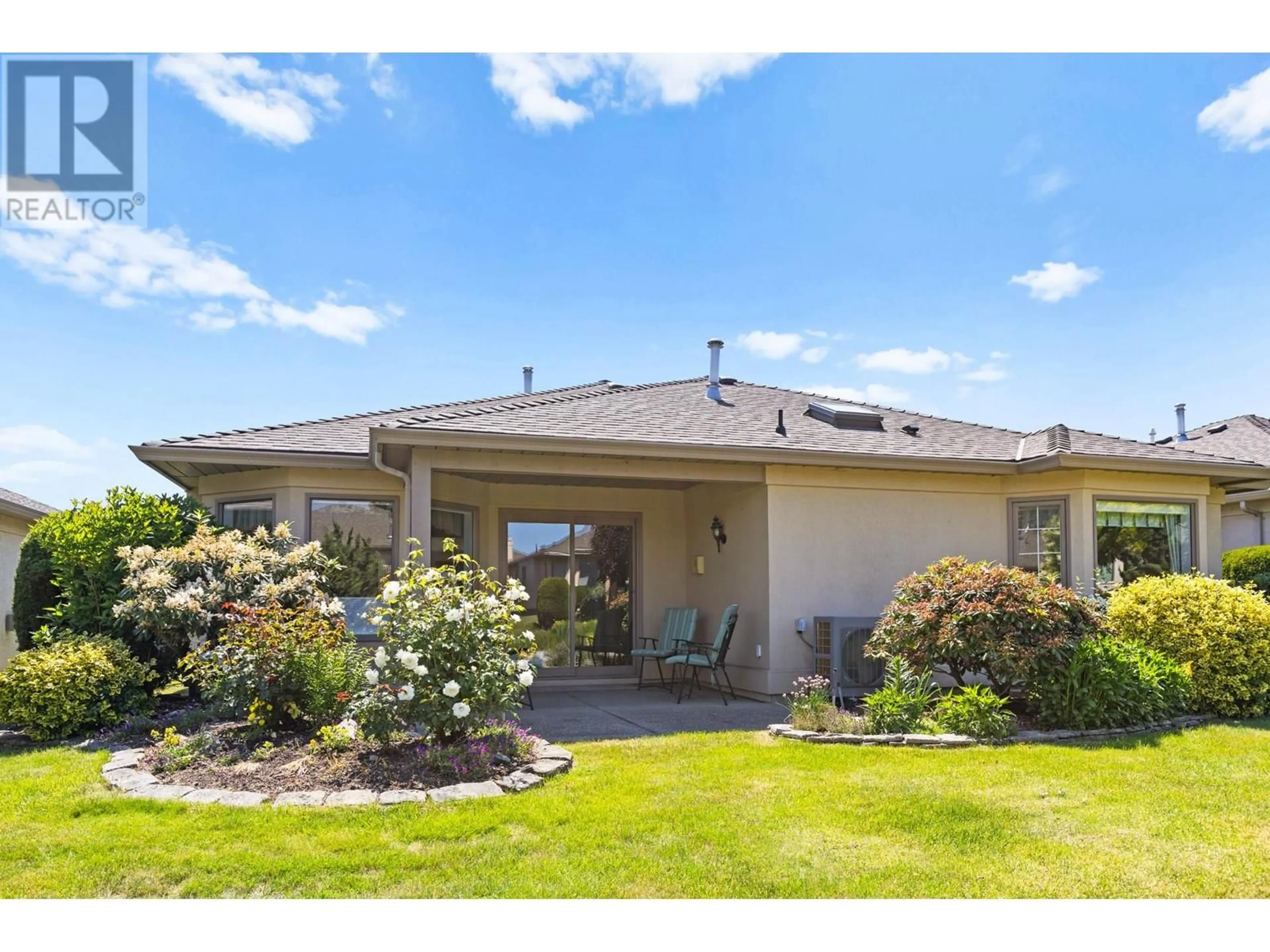 A pic from outside/outdoor area/front of a property/back of a property/a pic from drone, unknown for 84 - 595 YATES ROAD, Kelowna British Columbia V1V1P8
