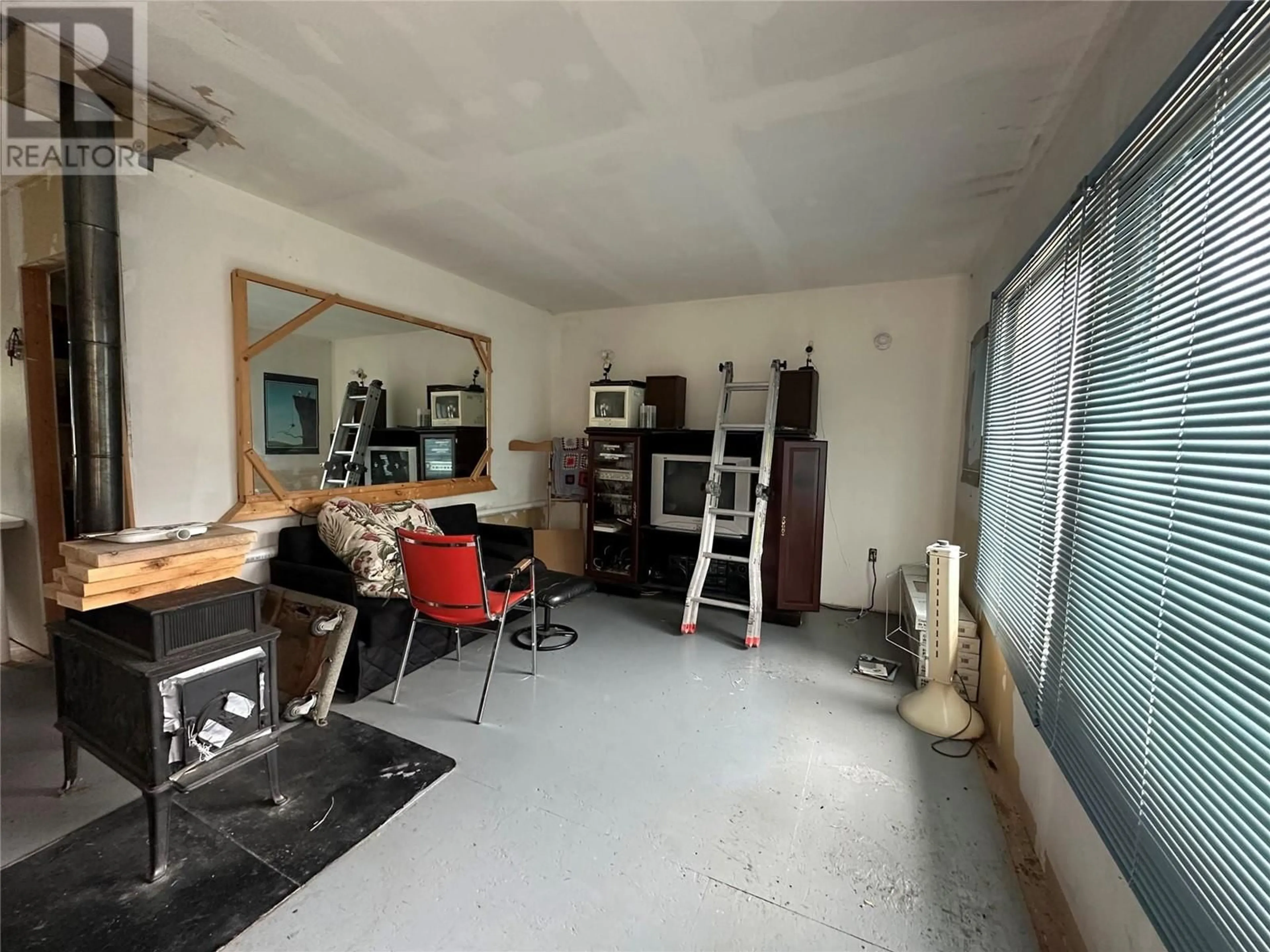 A pic of a room for 4533 COLUMERE ROAD, Fairmont Hot Springs British Columbia V0B1L2