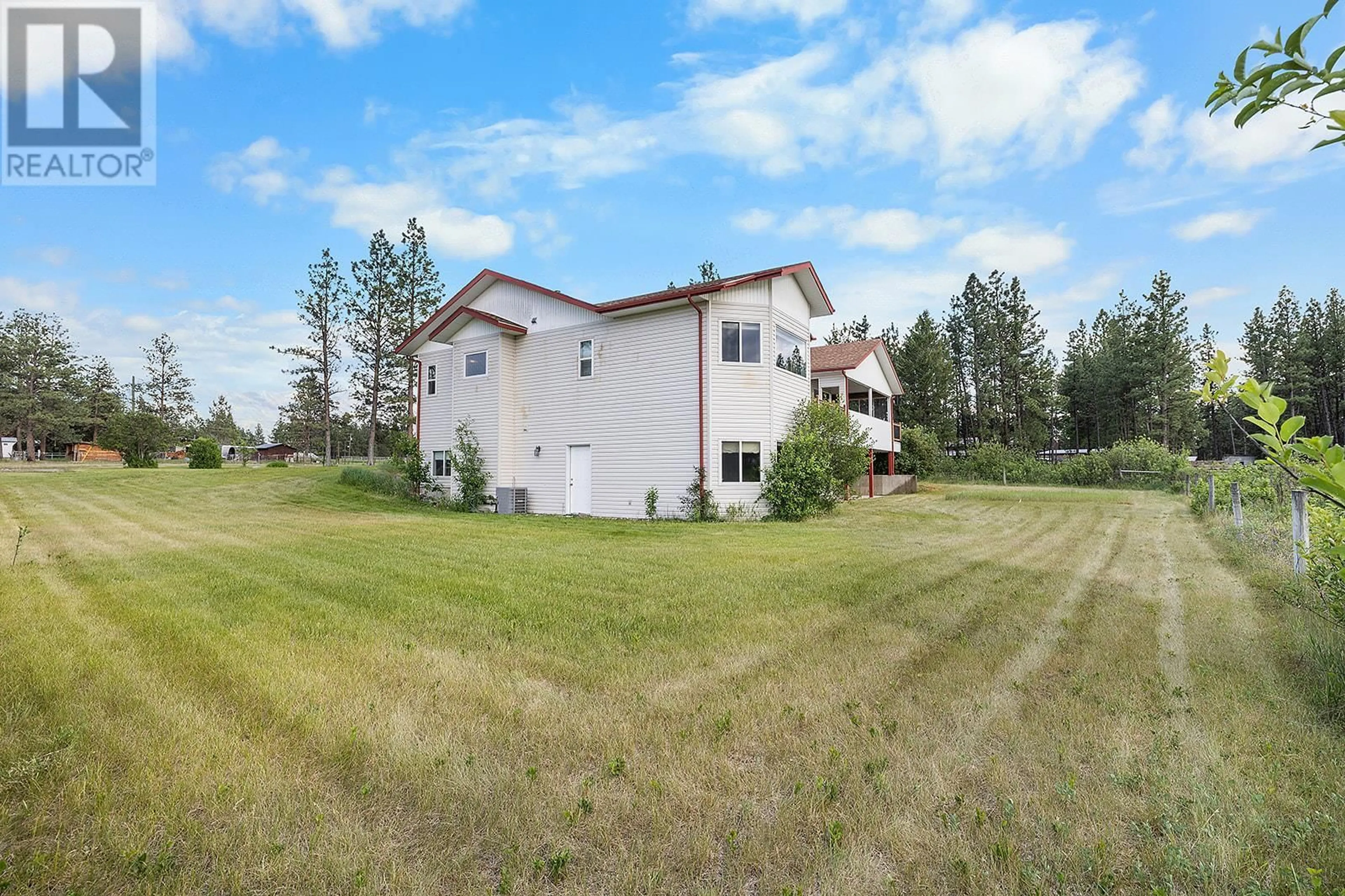 A pic from outside/outdoor area/front of a property/back of a property/a pic from drone, unknown for 4363 LISTER ROAD OTHER, Ta Ta Creek British Columbia V0B1H0