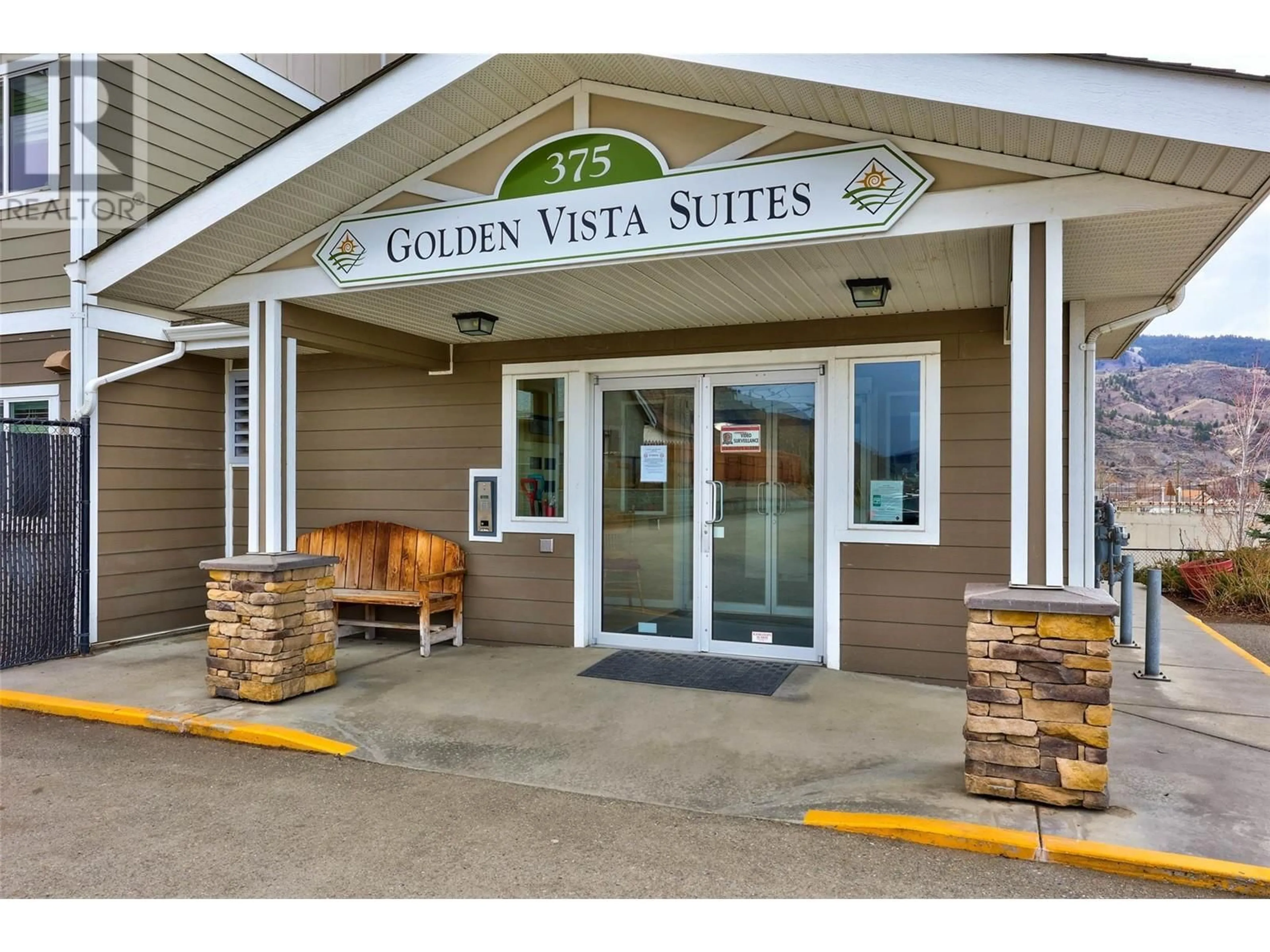 Indoor foyer for 107 - 375 CHERRY AVENUE, Kamloops British Columbia V2B0E1
