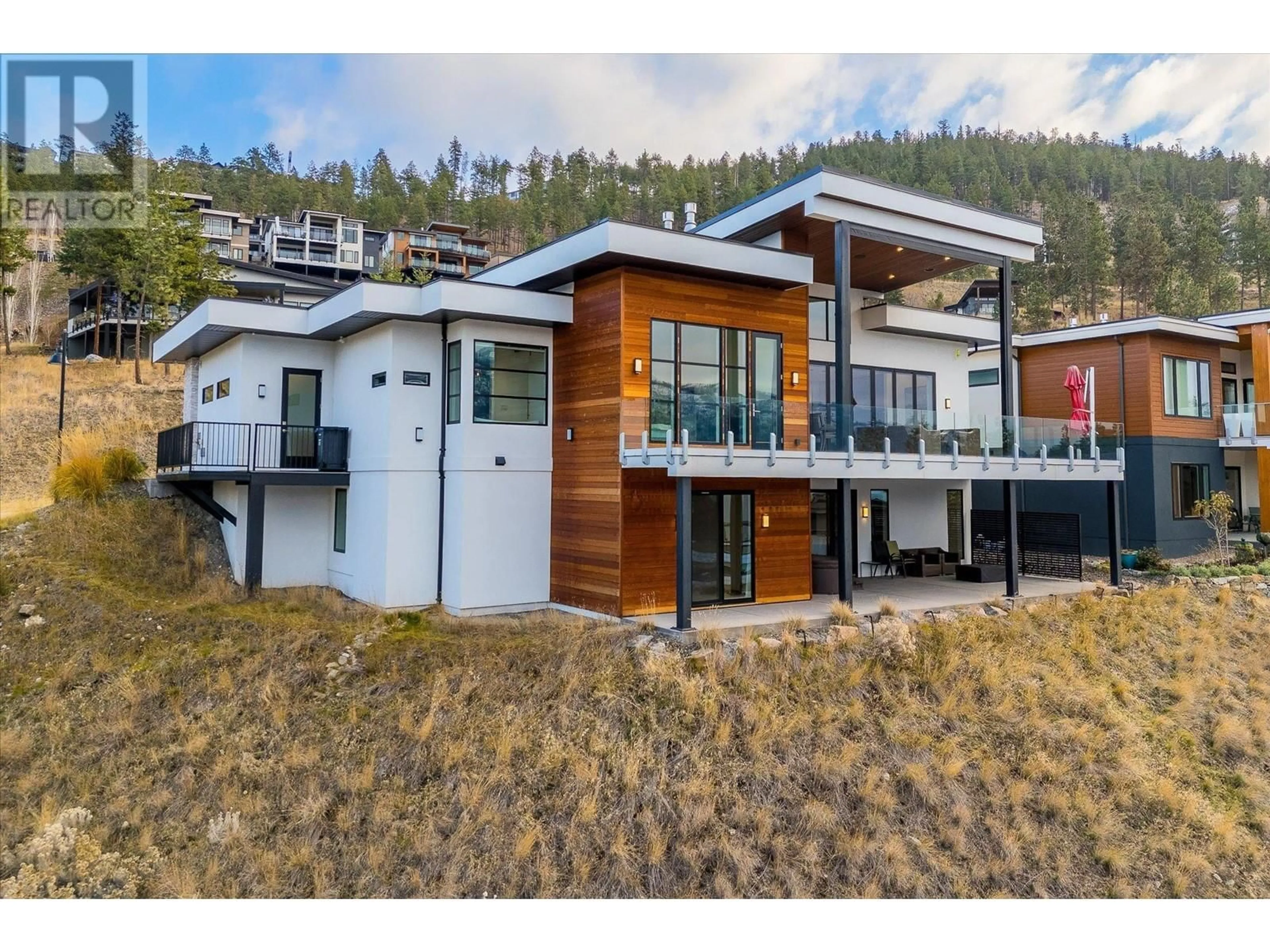 Home with vinyl exterior material, mountain view for 3380 WATER BIRCH CIRCLE, Kelowna British Columbia V1V3G1