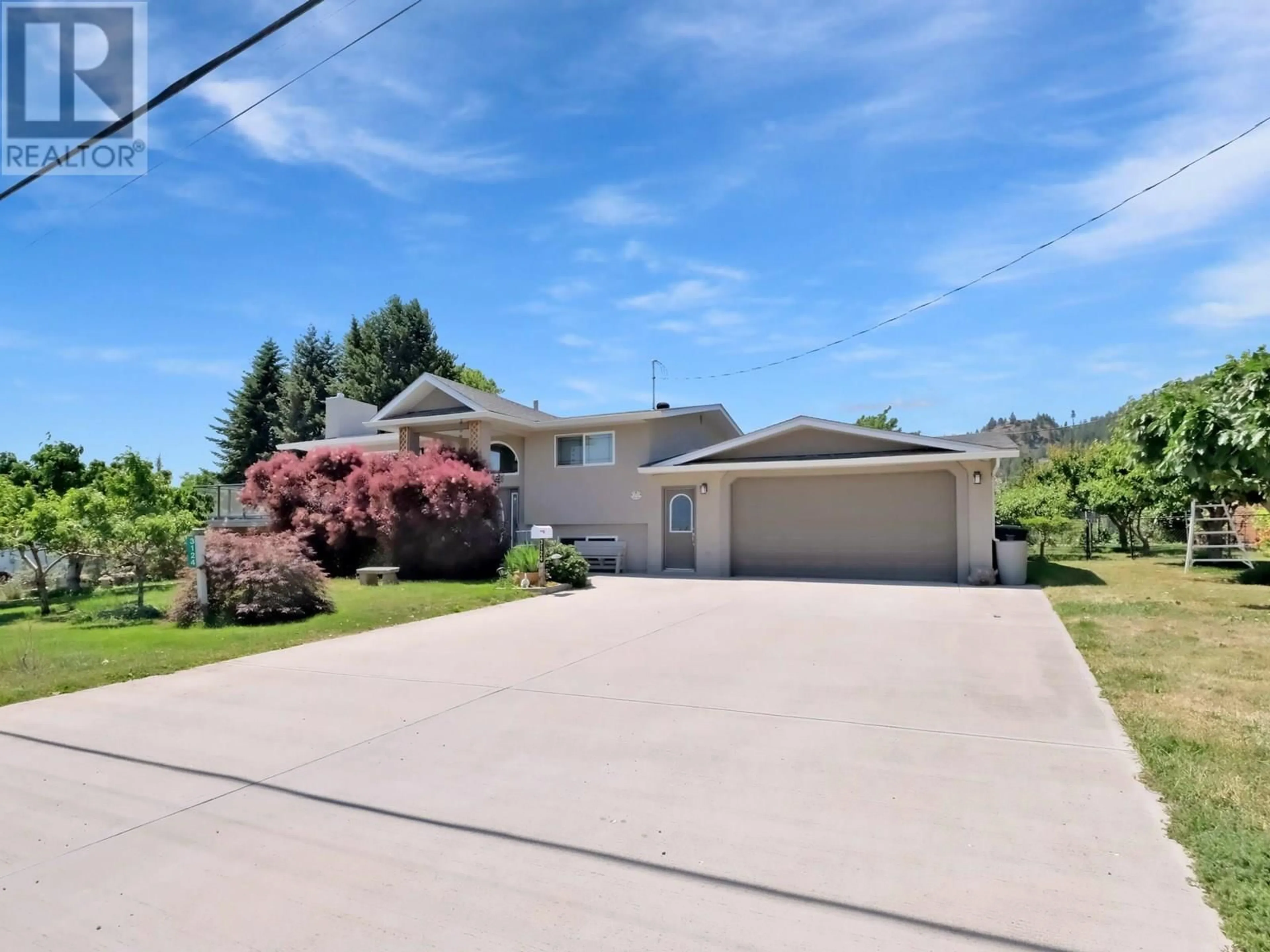 A pic from outside/outdoor area/front of a property/back of a property/a pic from drone, street for 3124 COX ROAD, West Kelowna British Columbia V1Z2B4