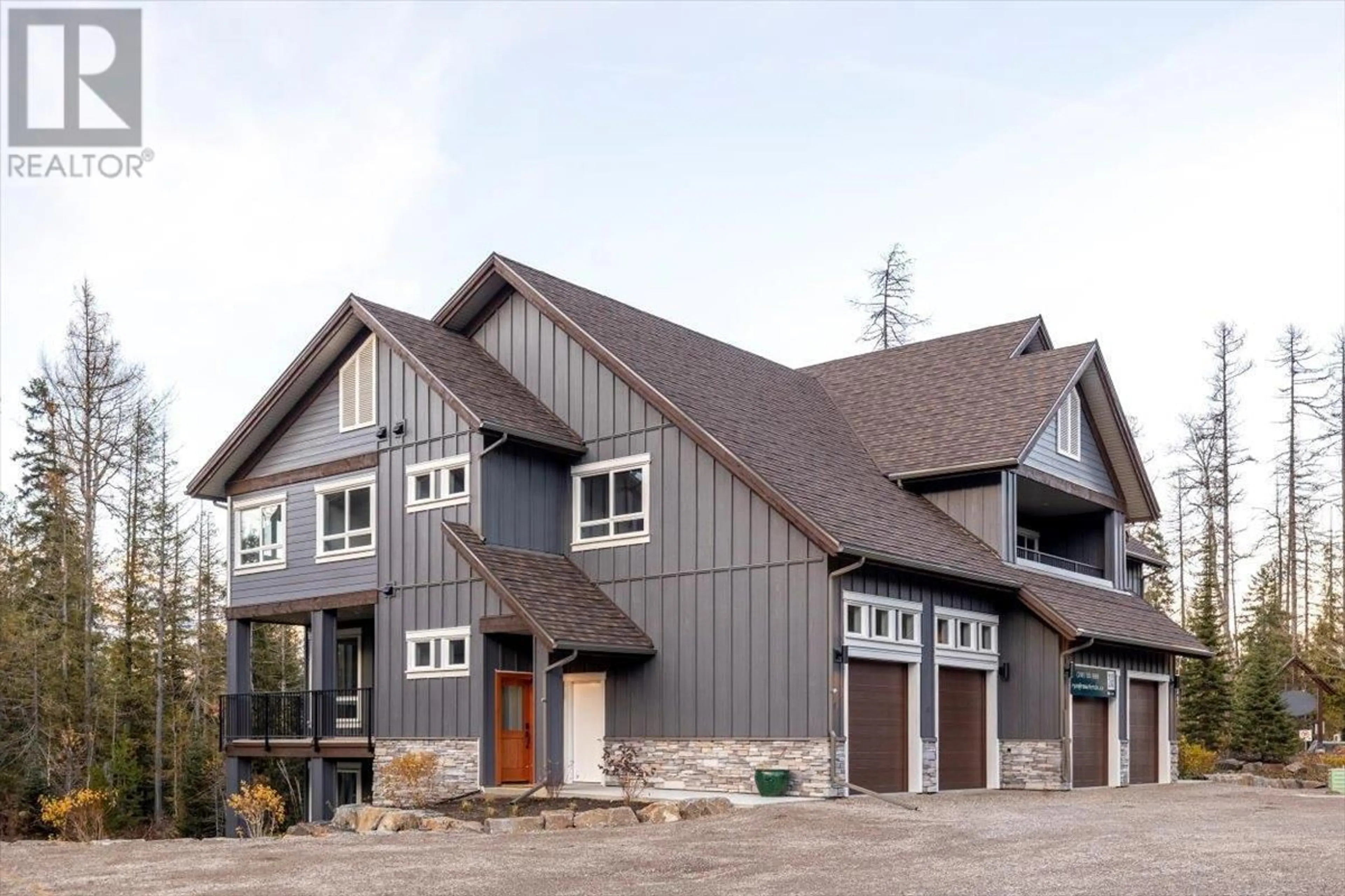 Home with vinyl exterior material, unknown for 39 - 4576 TIMBERLINE CRESCENT, Fernie British Columbia V0B1M5