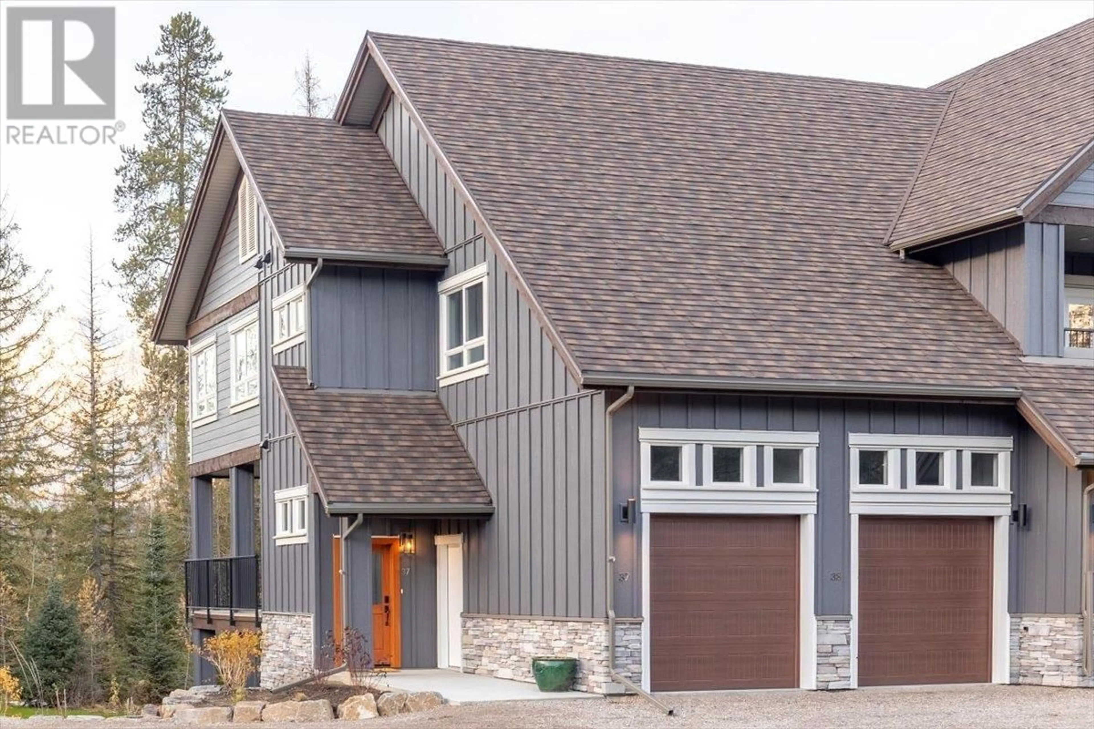 Home with vinyl exterior material, unknown for 39 - 4576 TIMBERLINE CRESCENT, Fernie British Columbia V0B1M5
