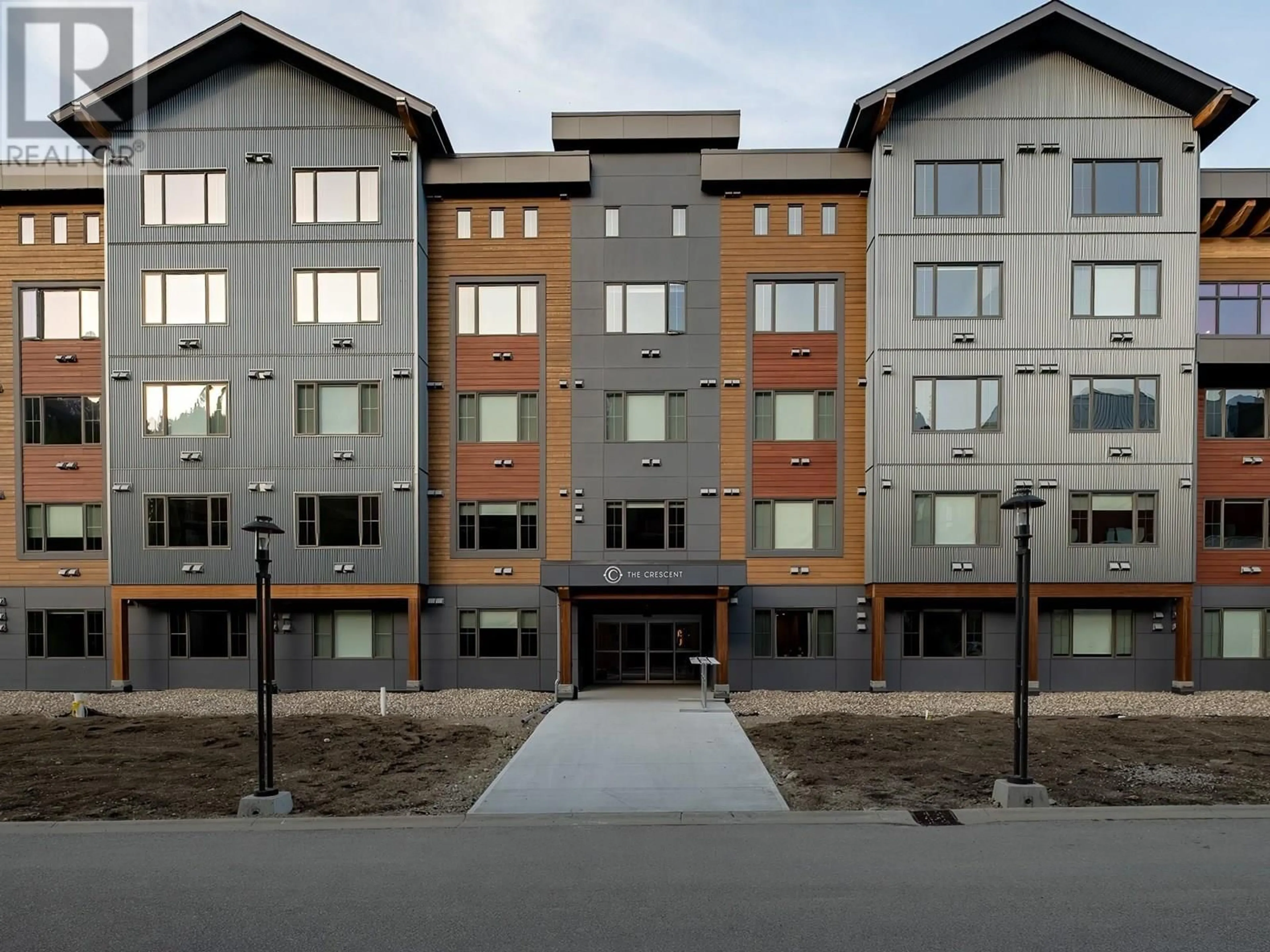 Unknown for 208 - 4280 RED MOUNTAIN ROAD, Rossland British Columbia V0G1Y0