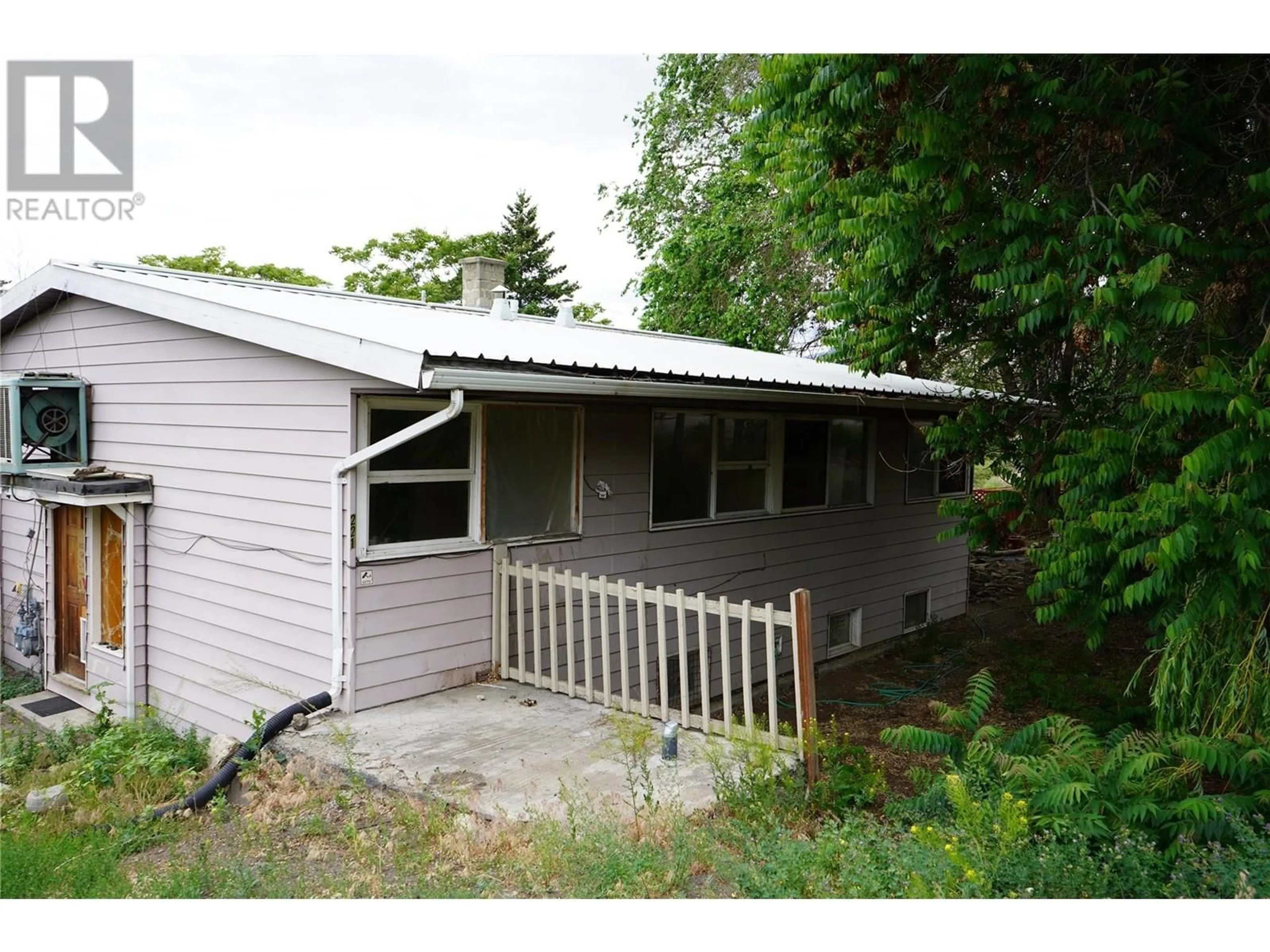 Shed for 221 GOVERNMENT STREET, Ashcroft British Columbia V0k1A0