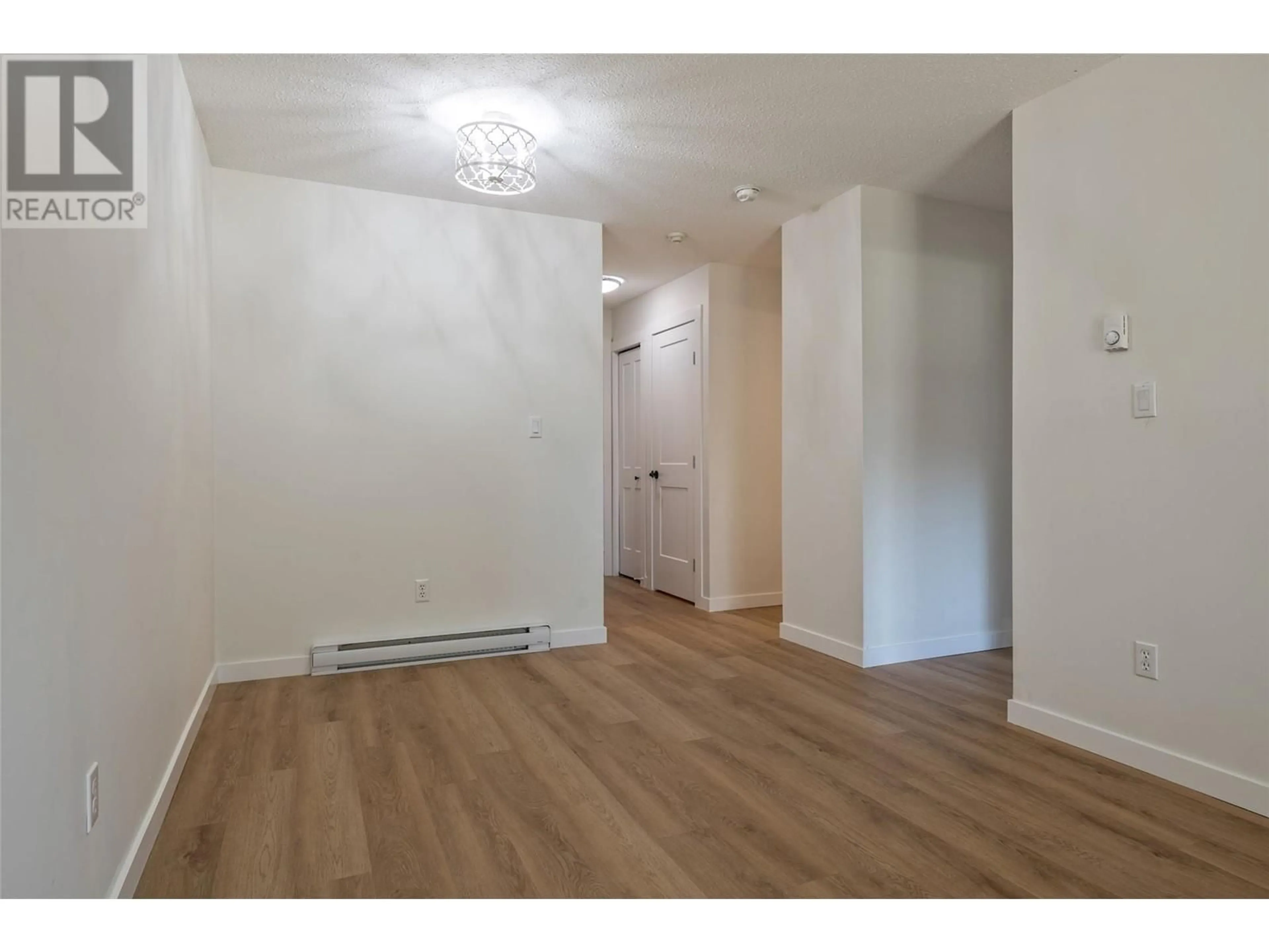 A pic of a room for 109 - 3304 35 AVENUE, Vernon British Columbia V1T8M6