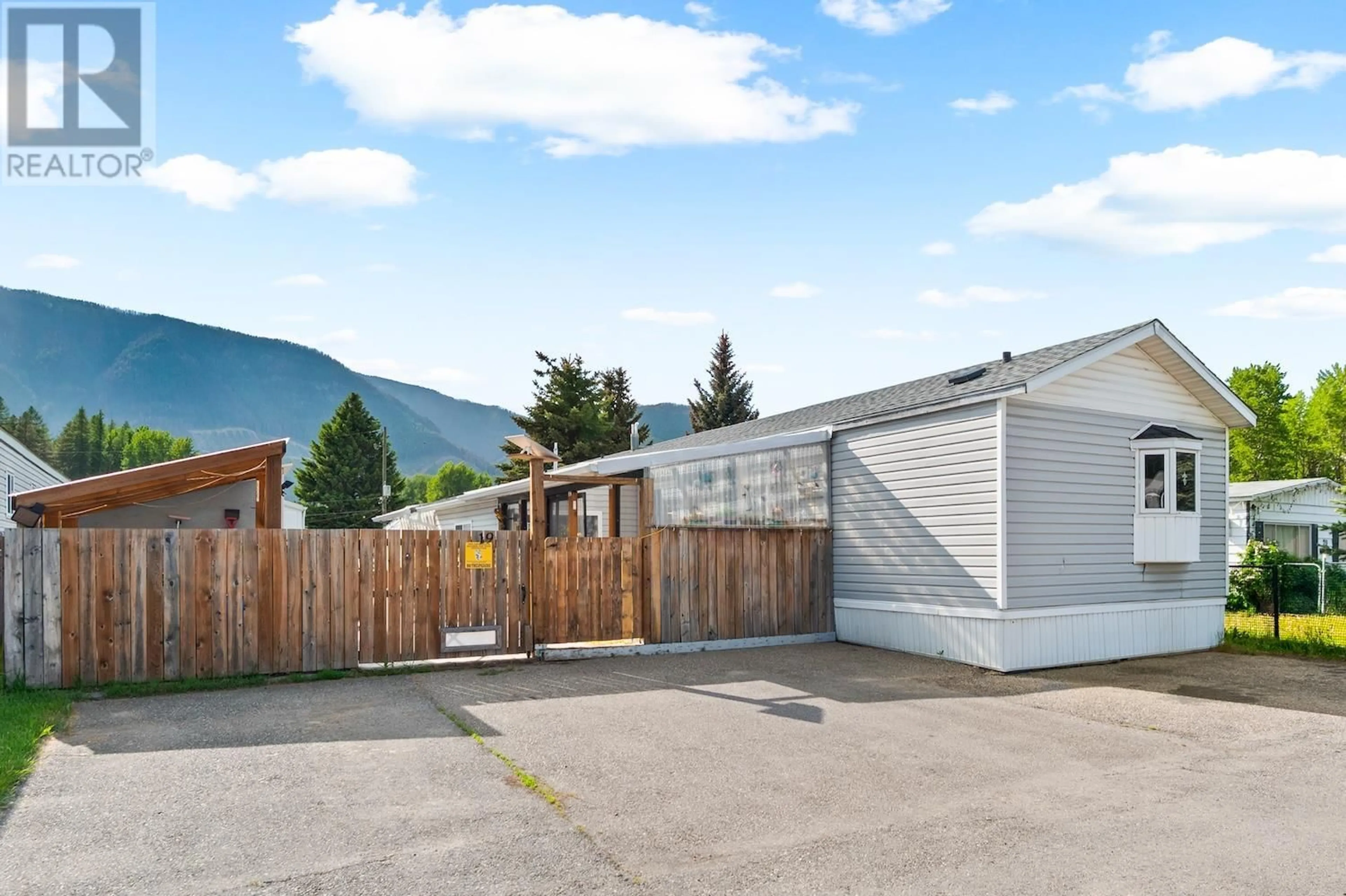 Unknown for 19 - 100 ASPEN DRIVE, Sparwood British Columbia V0B2G1