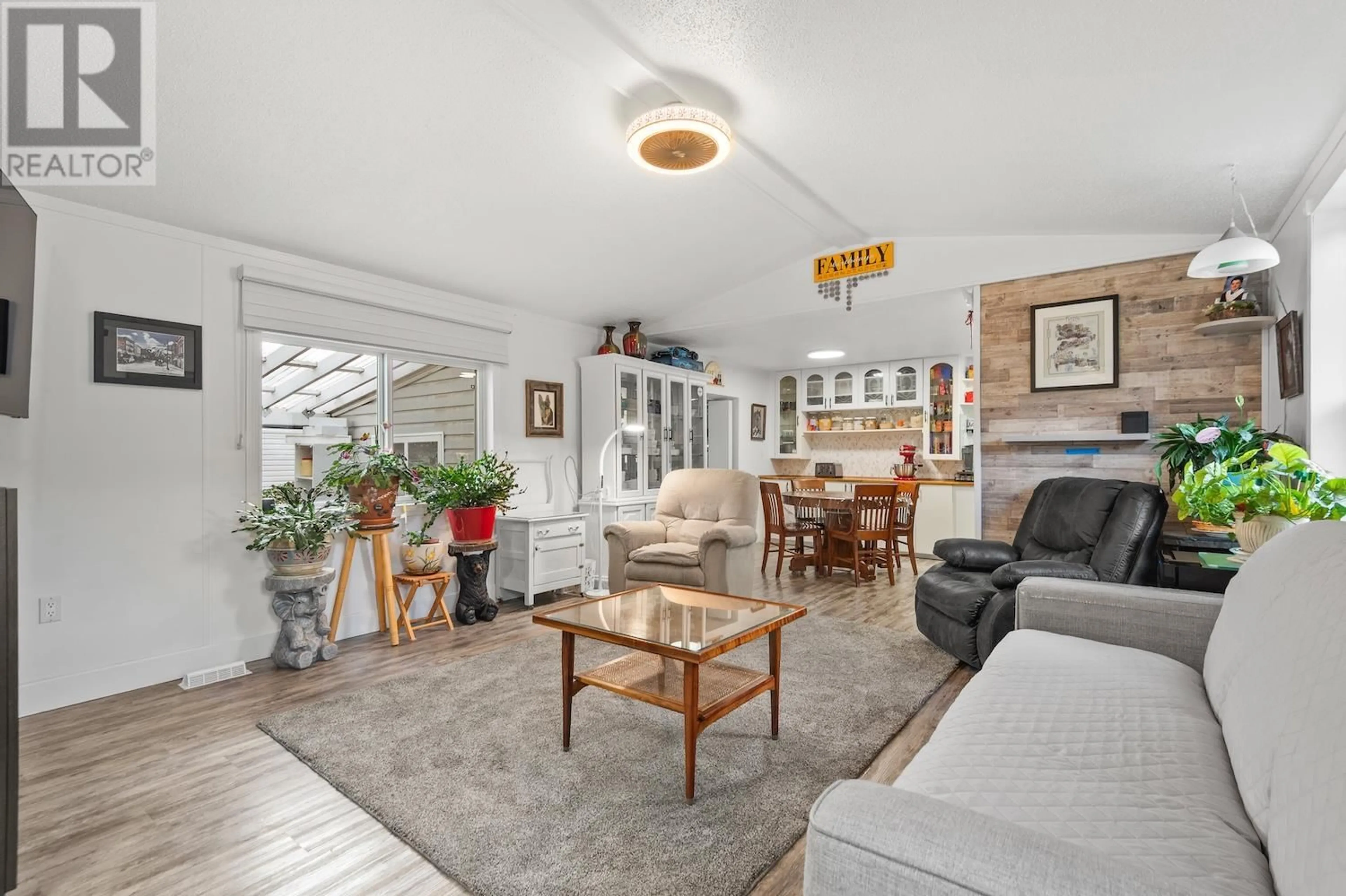 Living room with furniture, unknown for 19 - 100 ASPEN DRIVE, Sparwood British Columbia V0B2G1