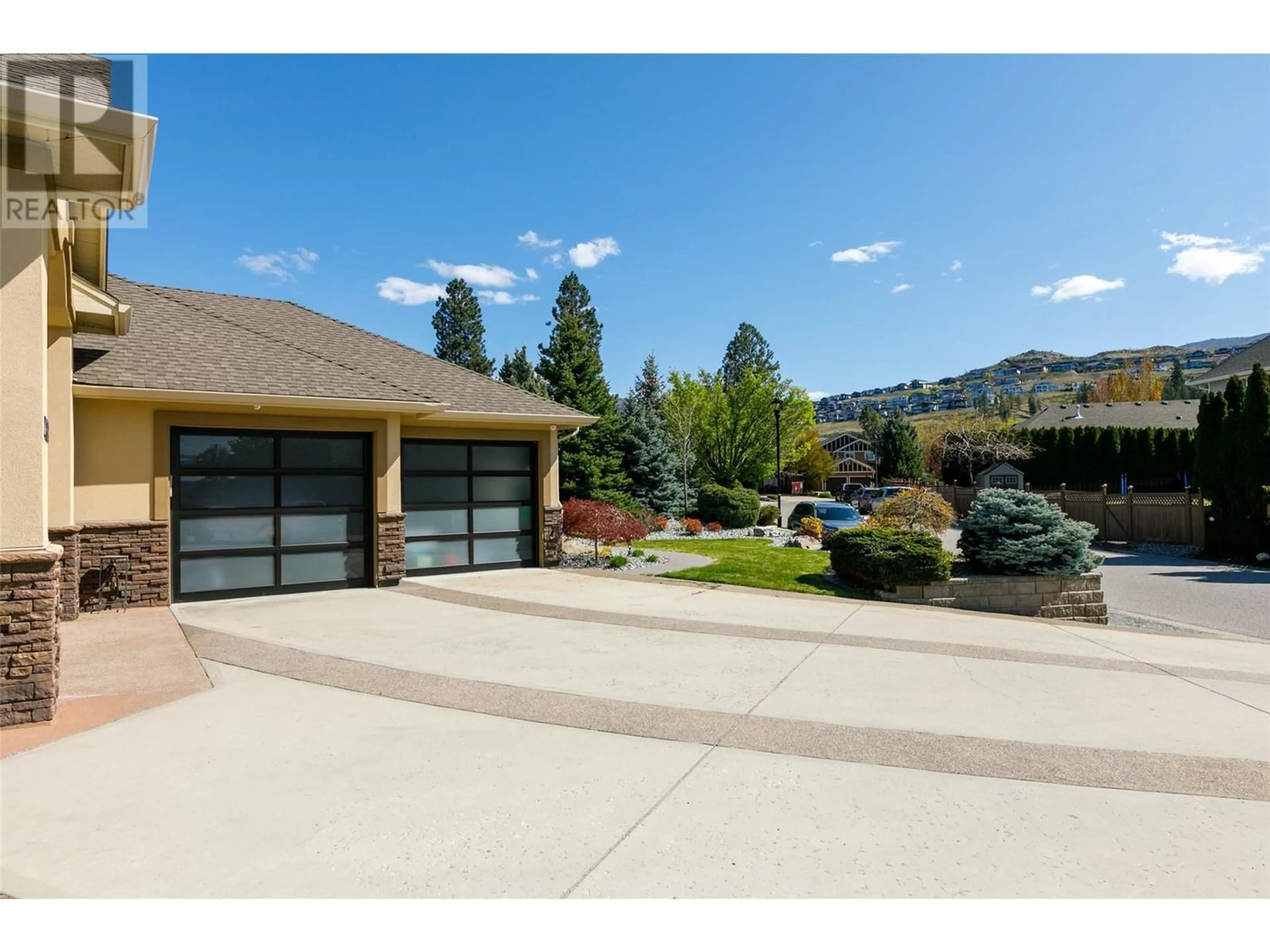 Unknown for 4828 CARMEL CRESCENT, Kelowna British Columbia V1W5B9