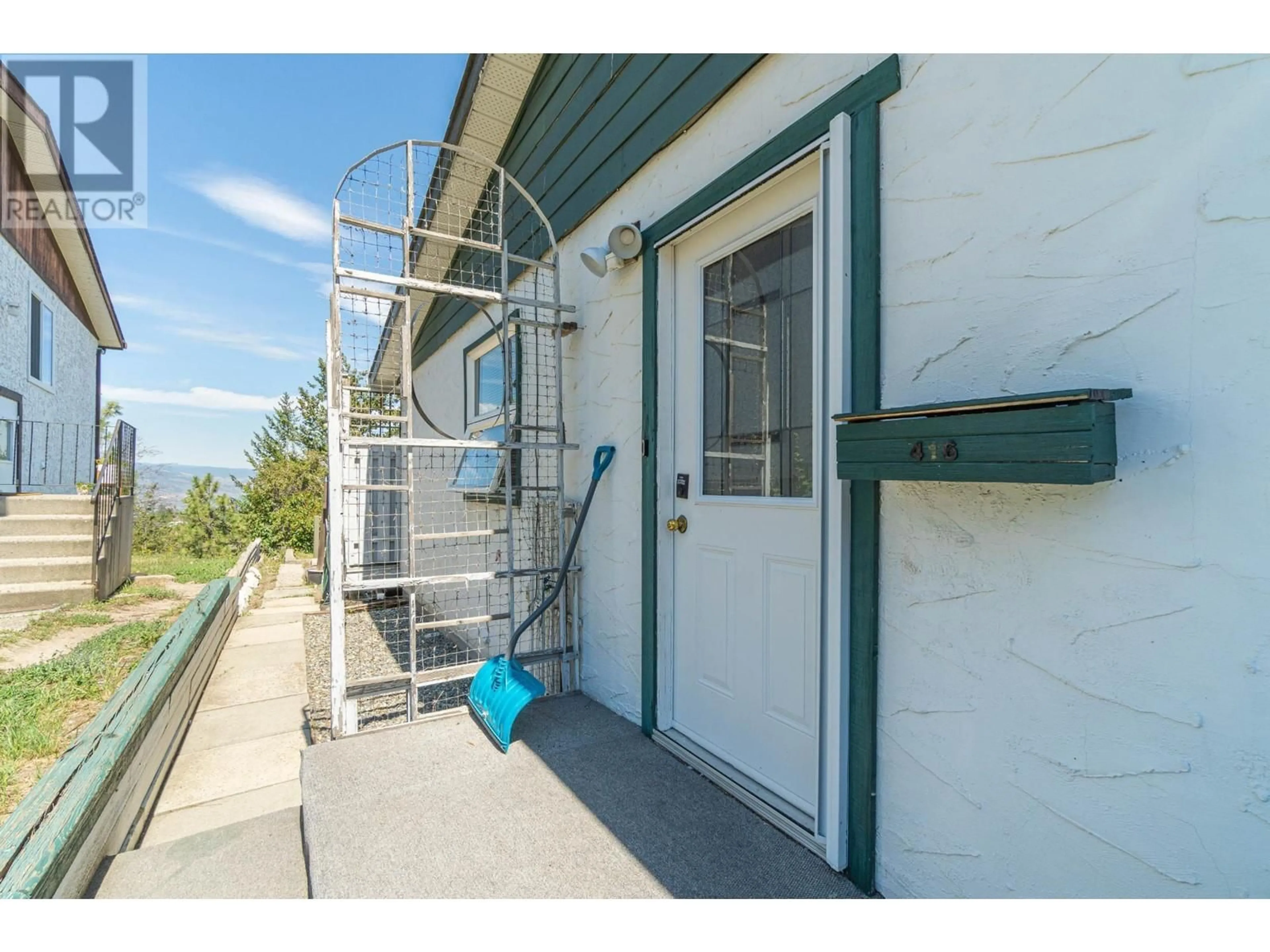 Unknown for 416 WADDINGTON DRIVE, Kamloops British Columbia V2E1M5