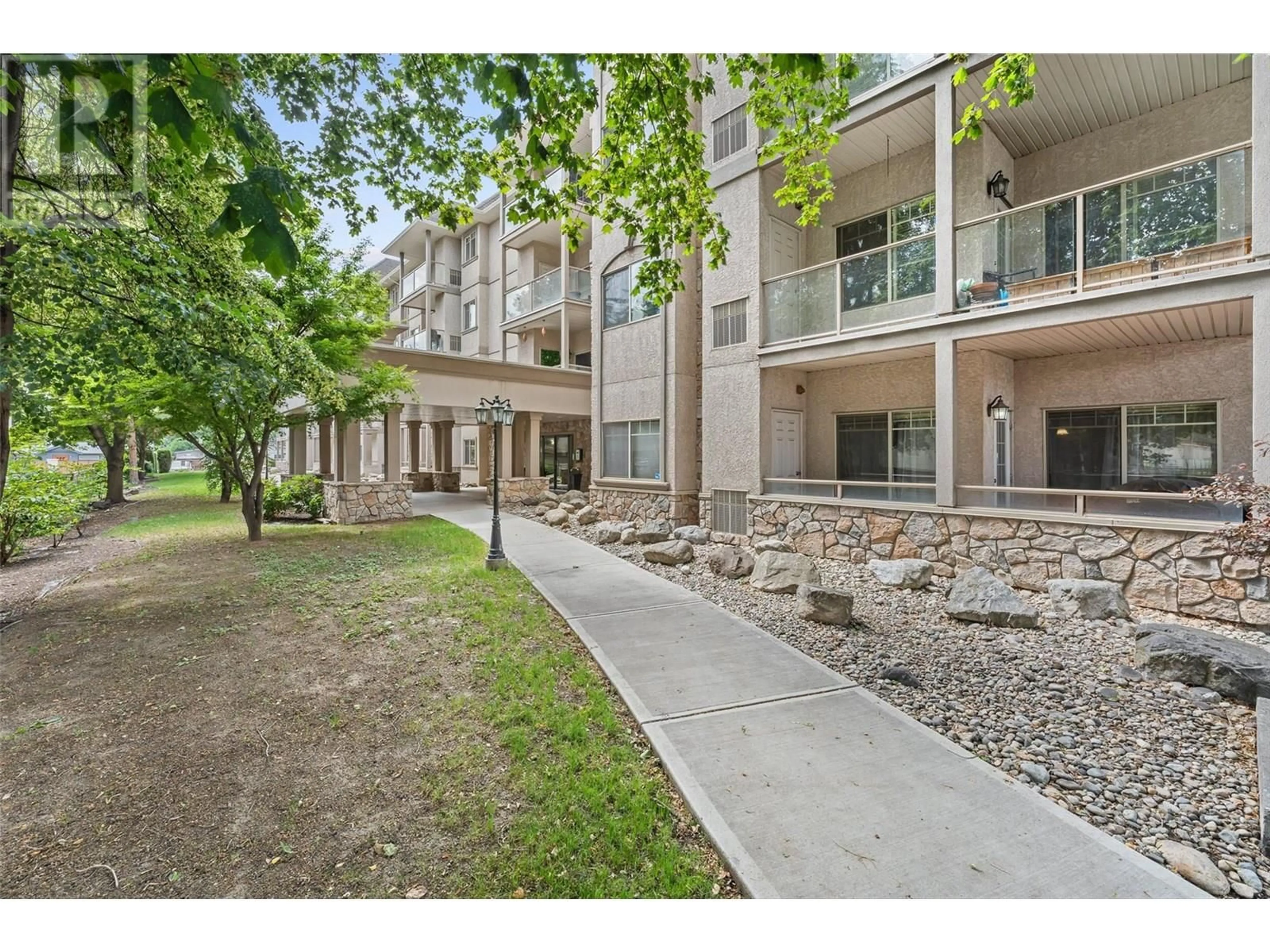 Patio, unknown for 206 - 1007 HARVEY AVENUE, Kelowna British Columbia V1Y6E4
