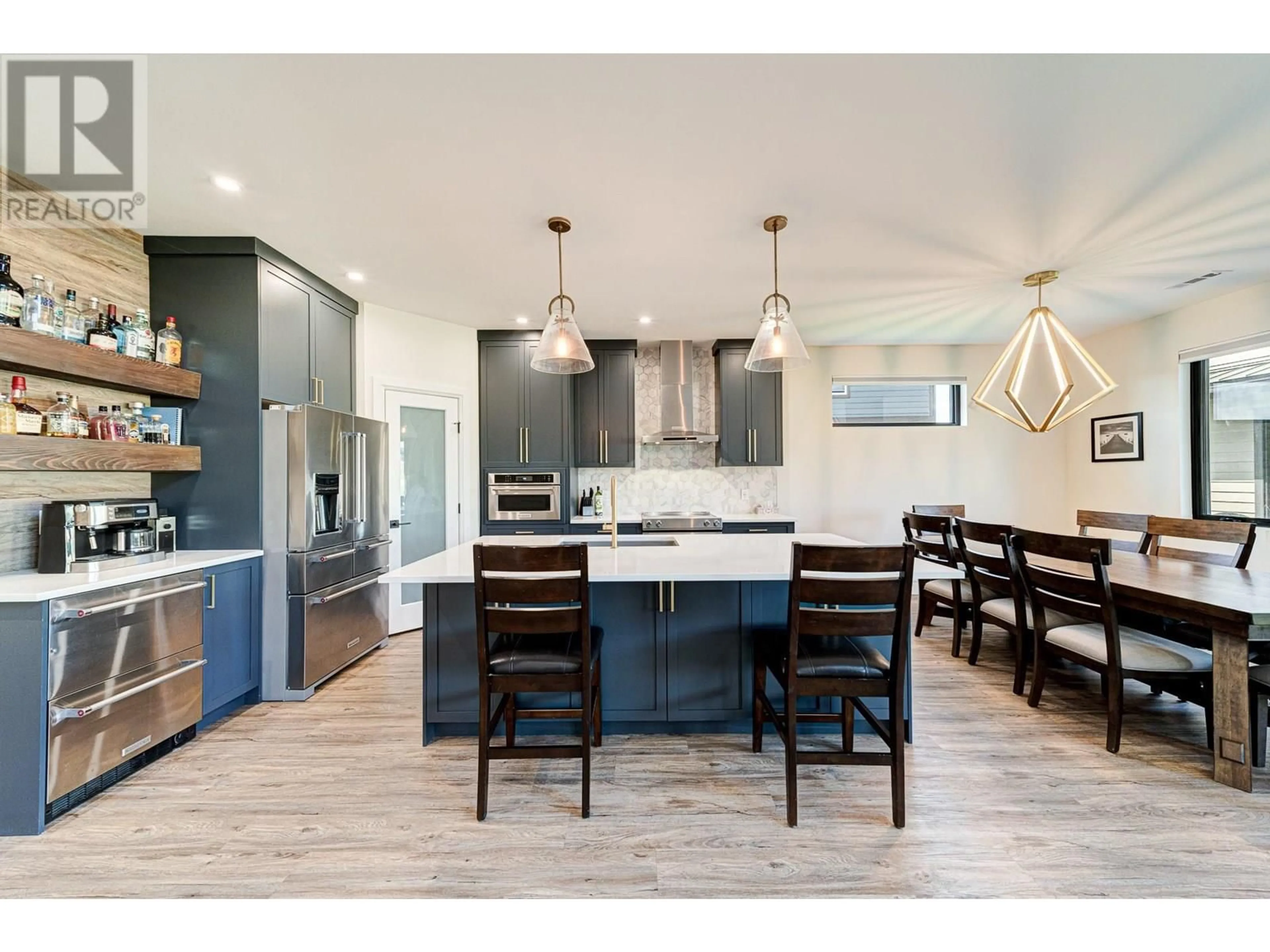 Open concept kitchen, unknown for 1663 KOOCANUSA LAKE DRIVE, Lake Koocanusa British Columbia V0B1T5