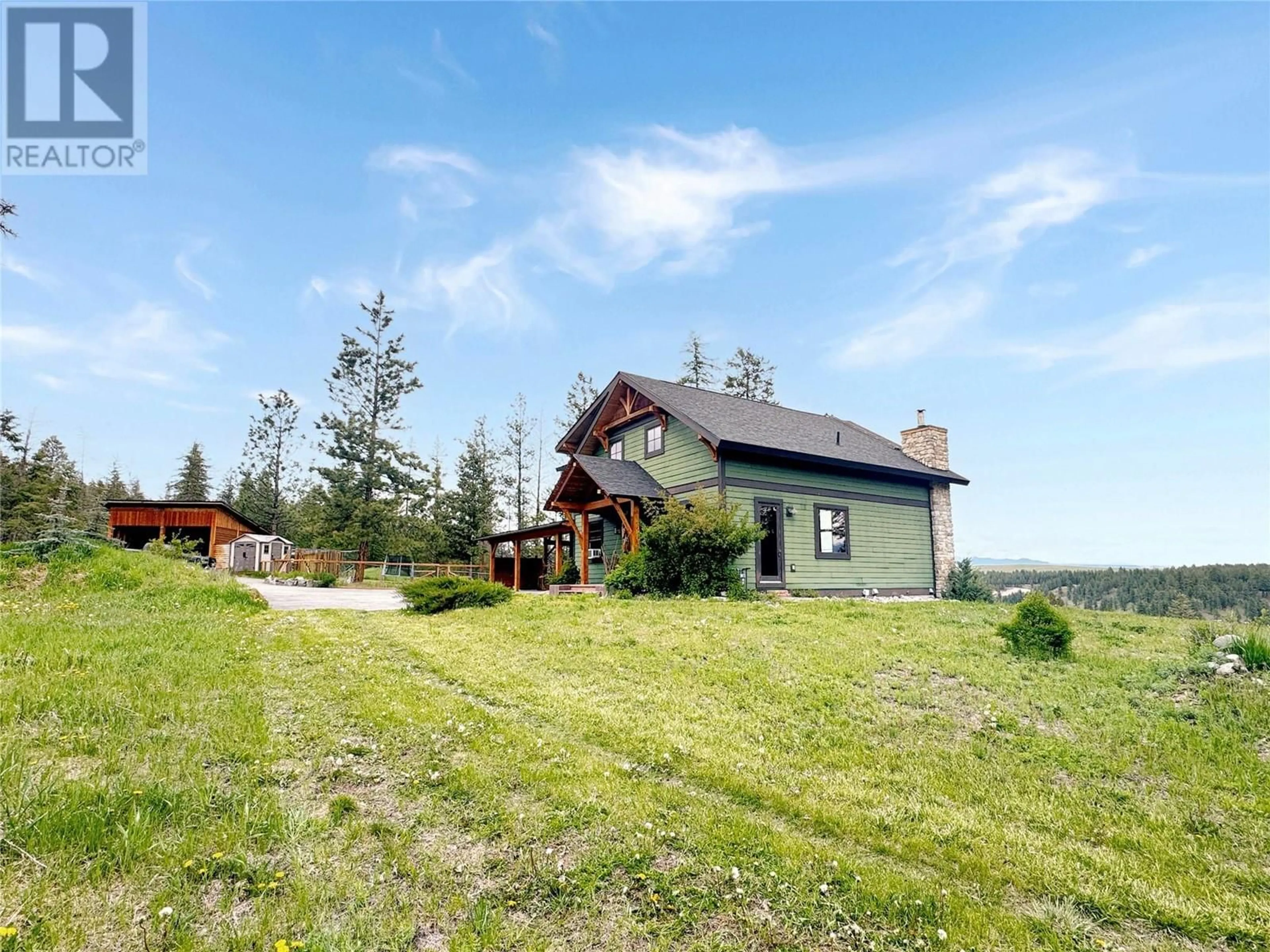 A pic from outside/outdoor area/front of a property/back of a property/a pic from drone, unknown for 2600 WYCLIFFE PARK ROAD, Cranbrook British Columbia V1C7C3