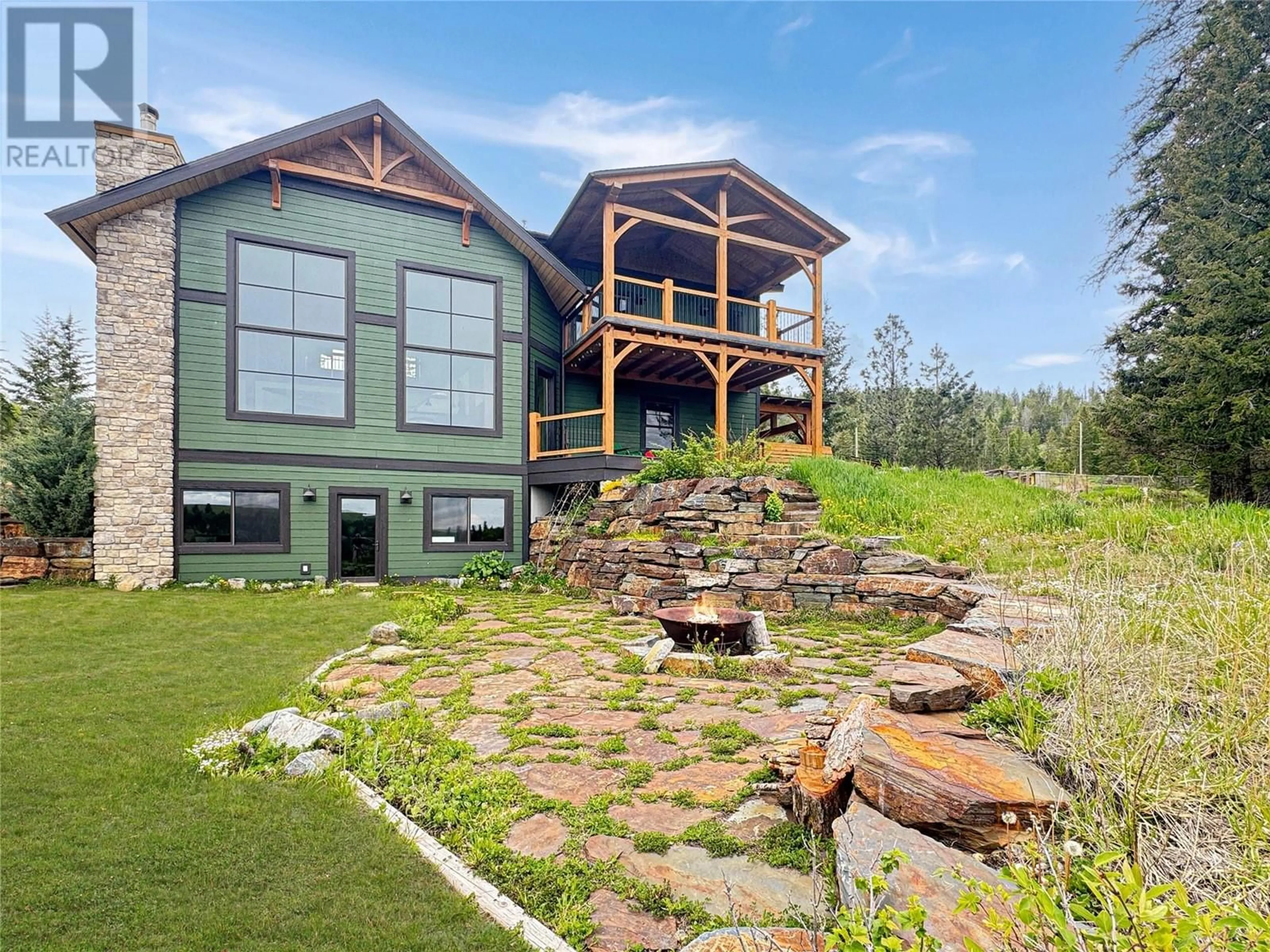 A pic from outside/outdoor area/front of a property/back of a property/a pic from drone, unknown for 2600 WYCLIFFE PARK ROAD, Cranbrook British Columbia V1C7C3