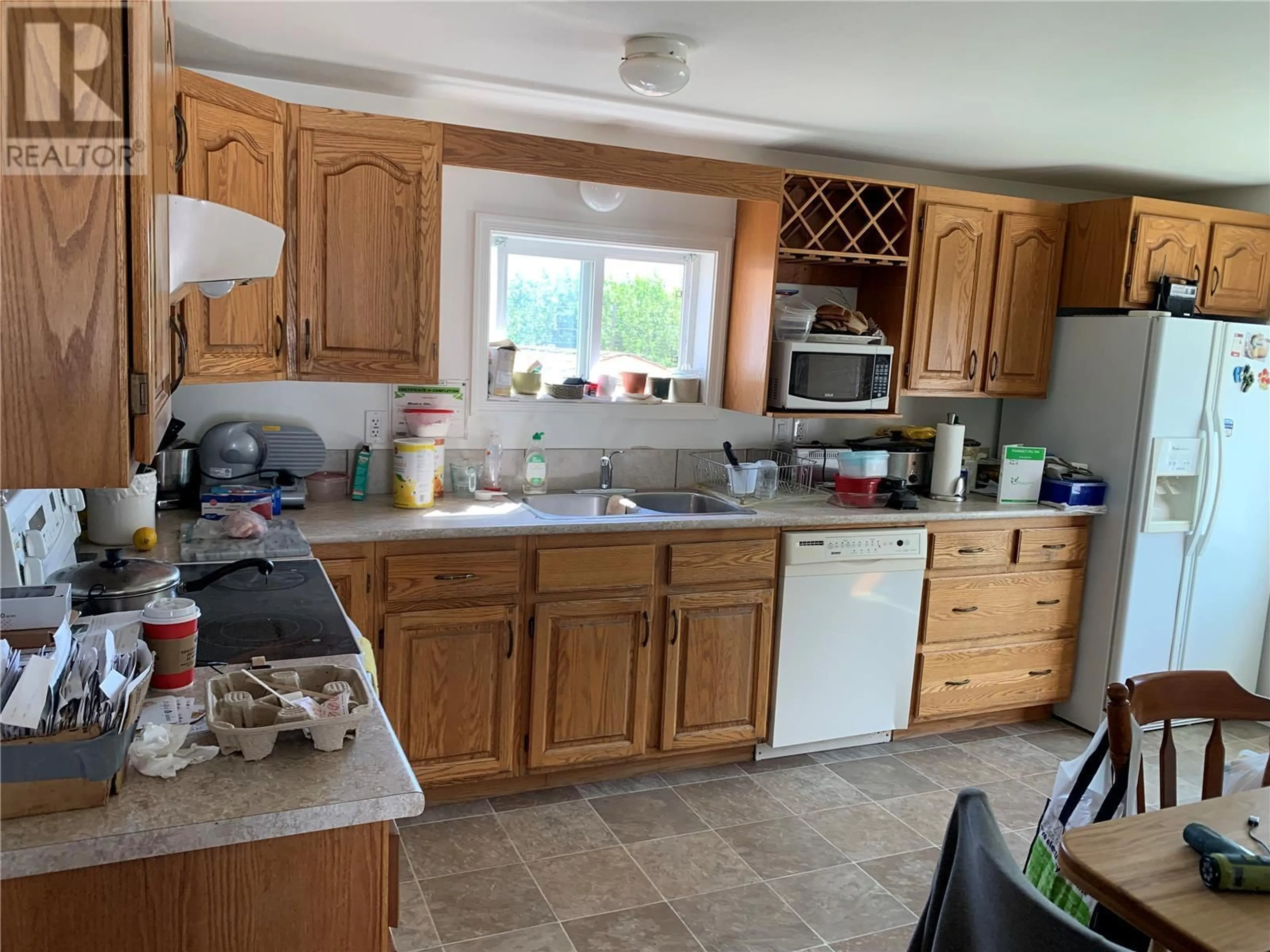 Standard kitchen, unknown for 22 - 31 HIGHWAY 3A OTHER, Keremeos British Columbia V0X1N2