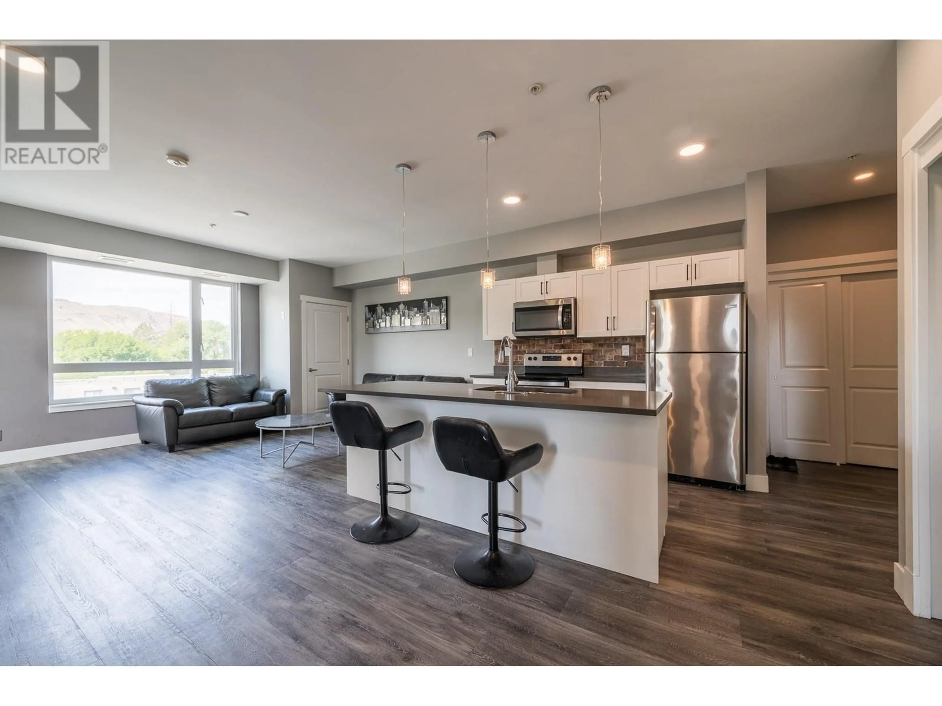 Open concept kitchen, unknown for 411 - 280 TRANQUILLE ROAD, Kamloops British Columbia V2B0J1