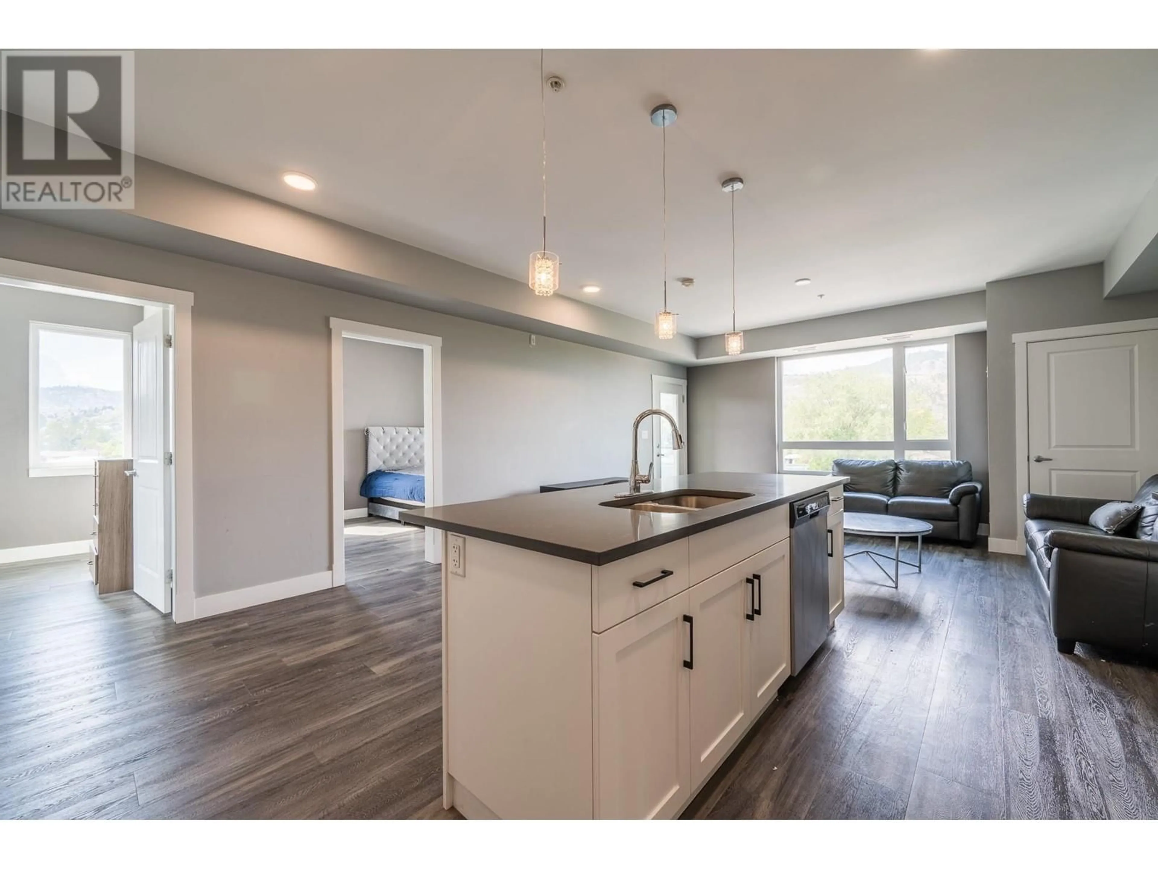 Open concept kitchen, unknown for 411 - 280 TRANQUILLE ROAD, Kamloops British Columbia V2B0J1
