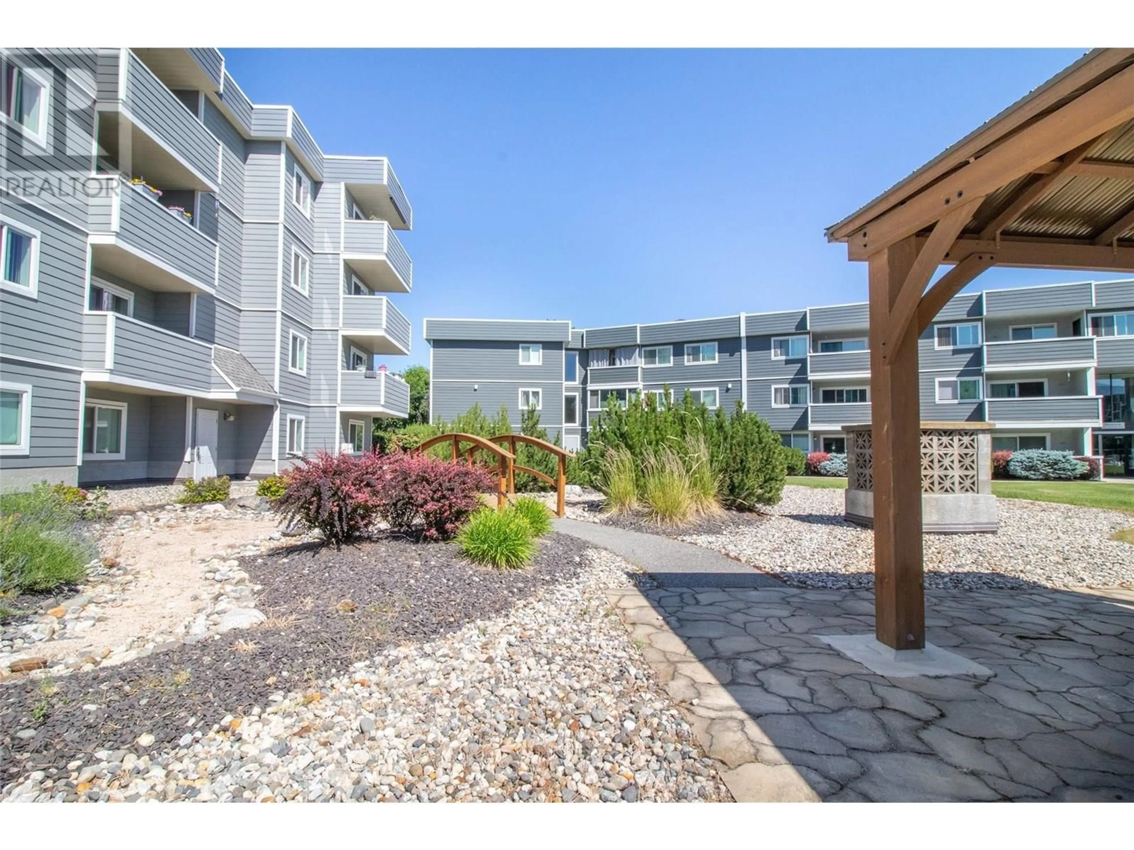 Patio, water/lake/river/ocean view for 247 - 715 LEATHEAD ROAD, Kelowna British Columbia V1X5W3