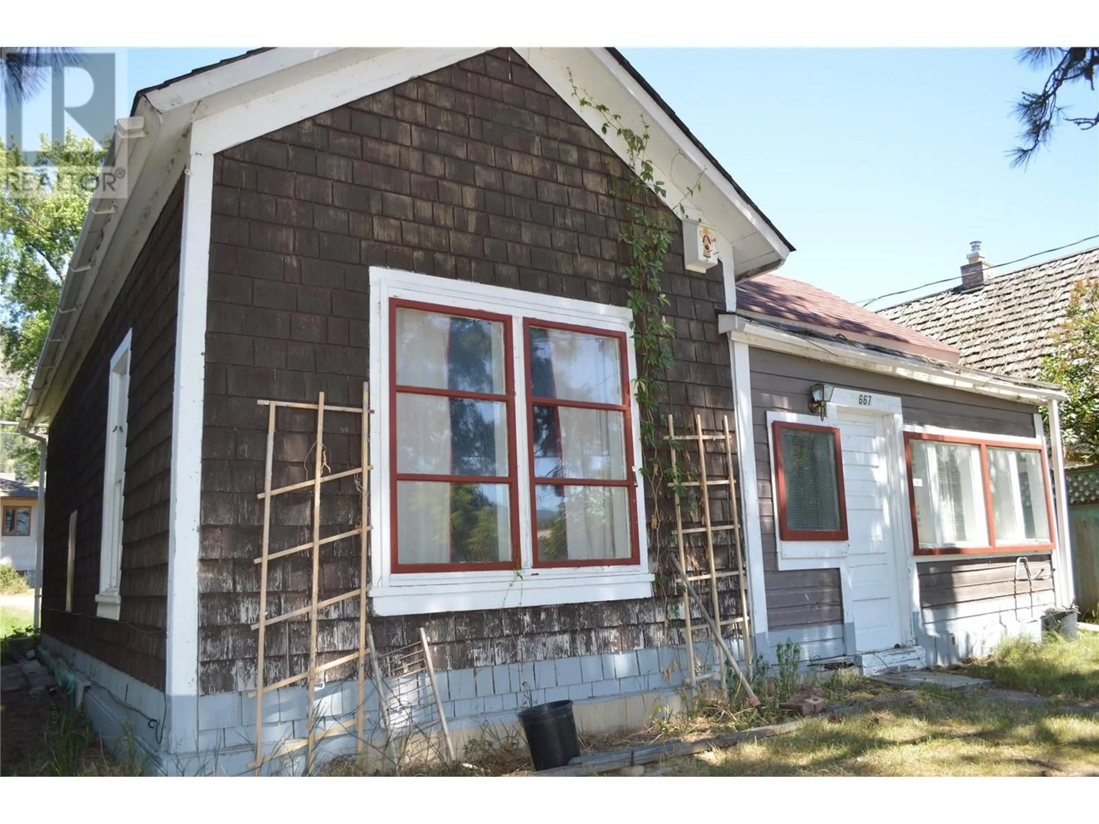Home with brick exterior material, building for 667 72ND AVENUE, Grand Forks British Columbia V0H1H0